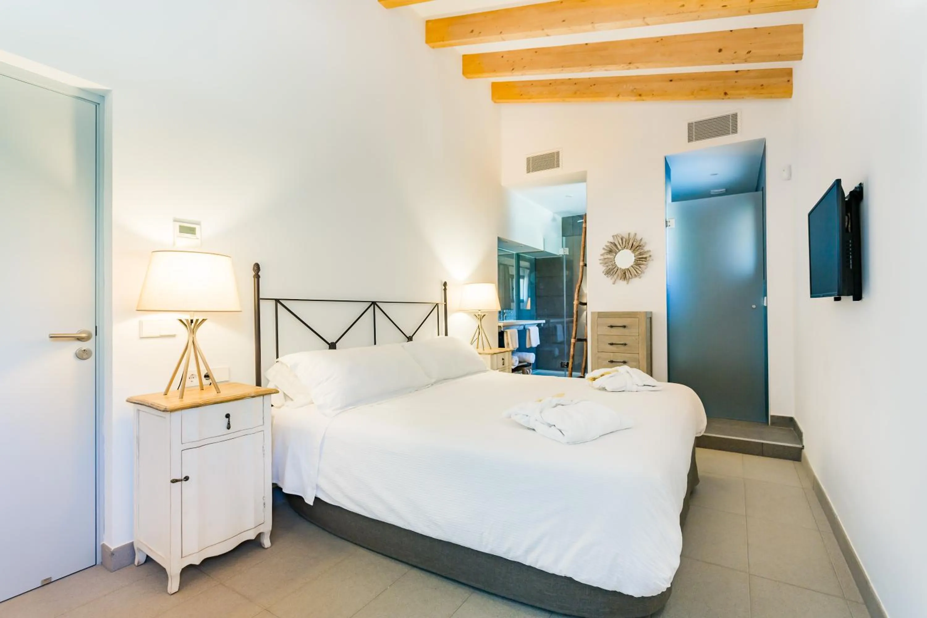 Bed in Agroturismo Ses Vistes