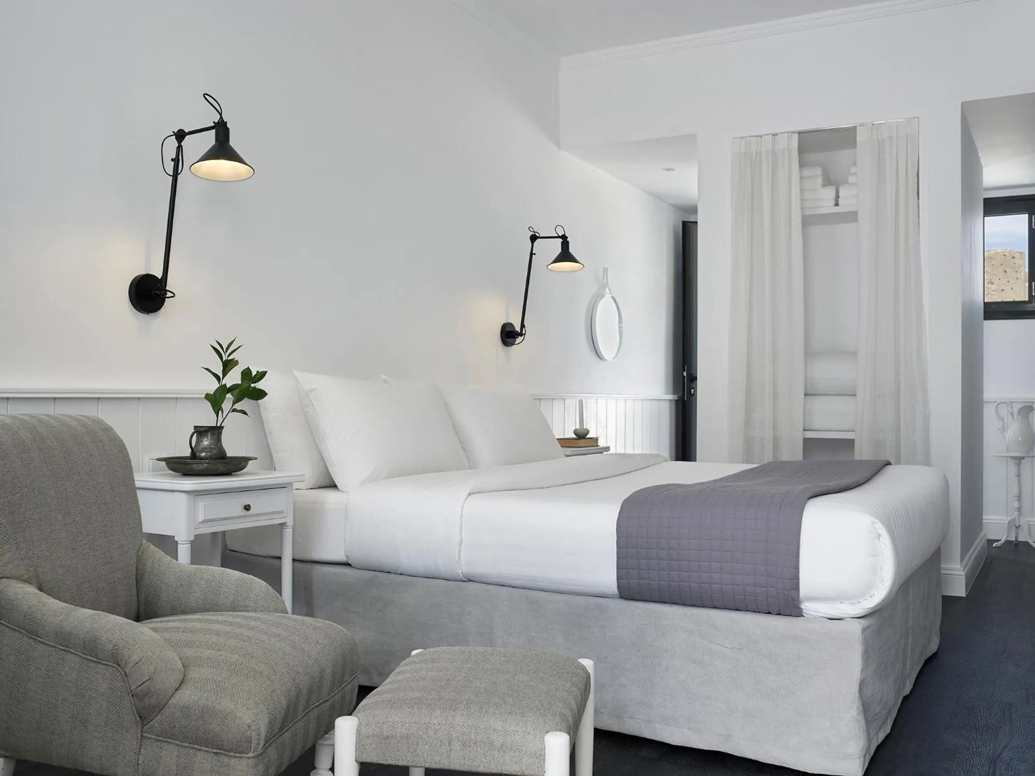 Bed in The Arches