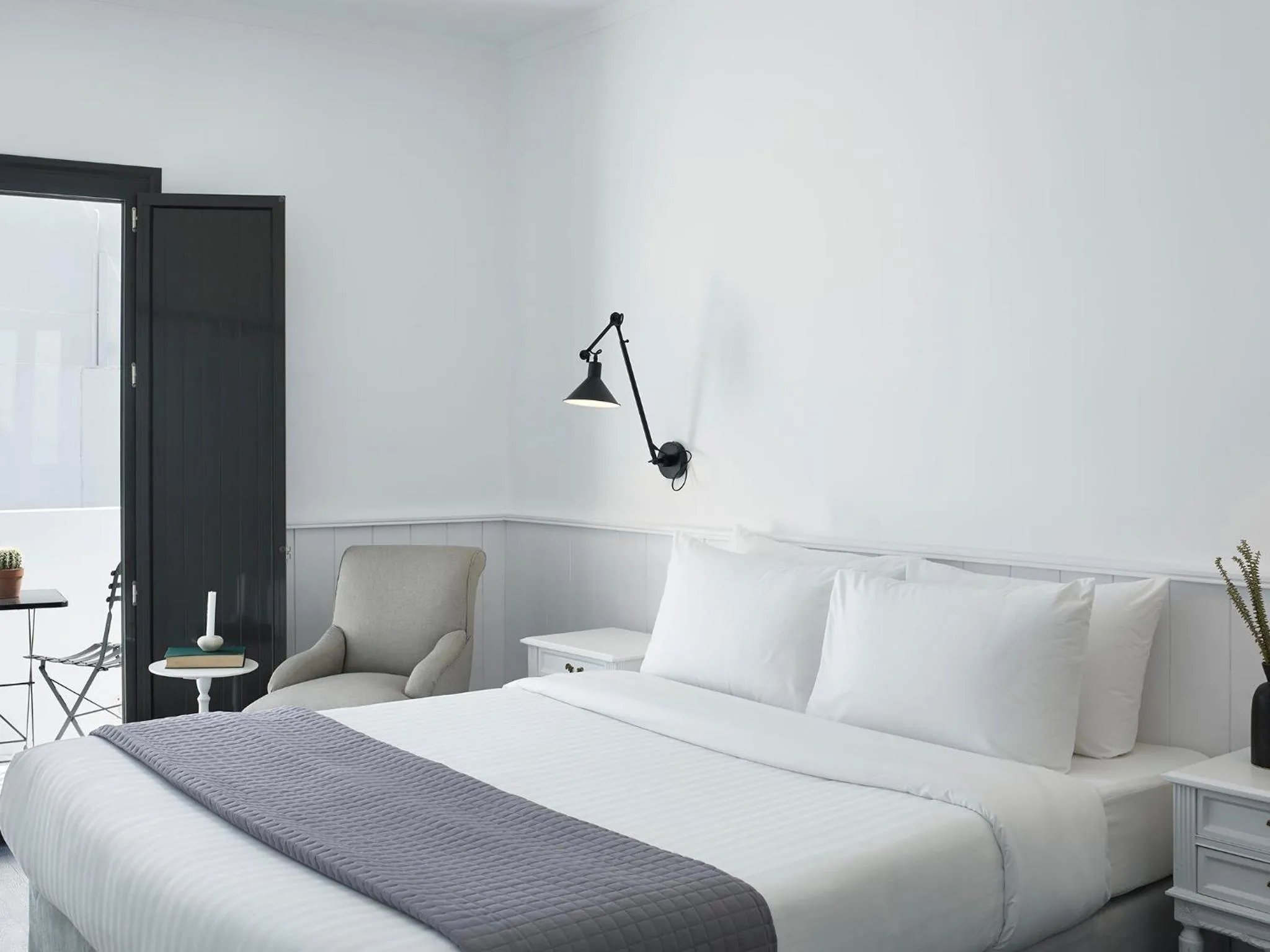 Bed in The Arches