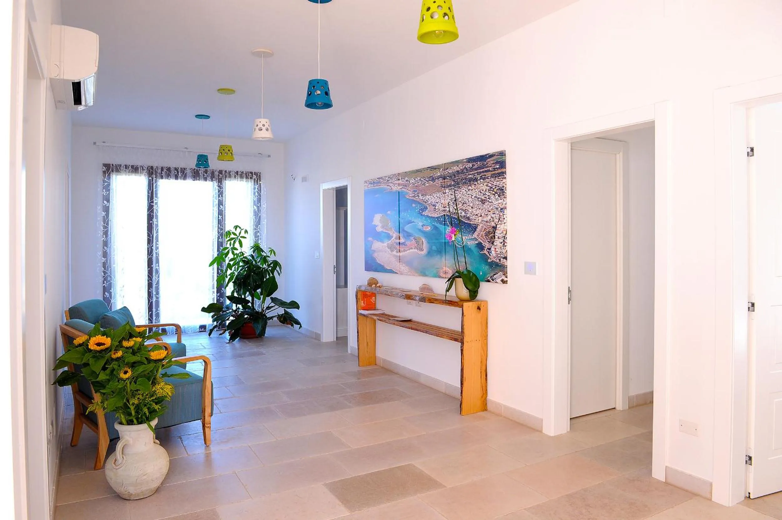 Communal lounge/ TV room in Villa Sofia Bed and Breakfast