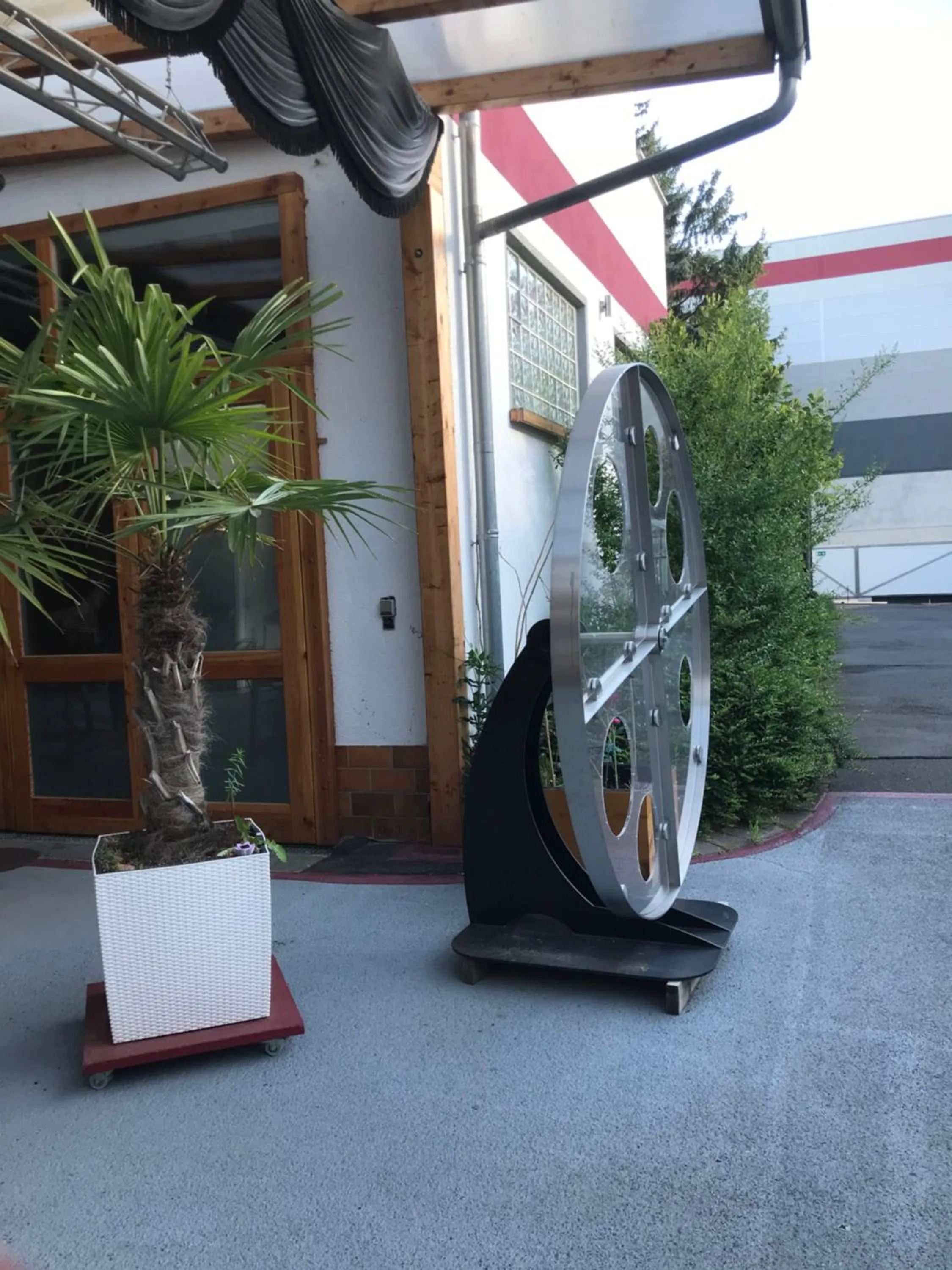 Facade/entrance in Die Werkstatt