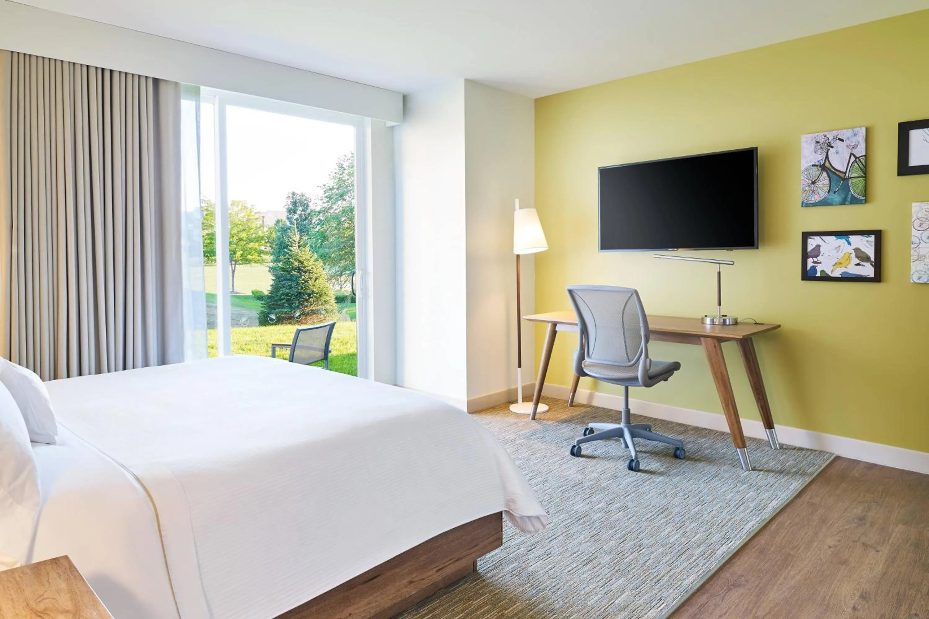 Photo of the whole room, Bed in Element West Des Moines