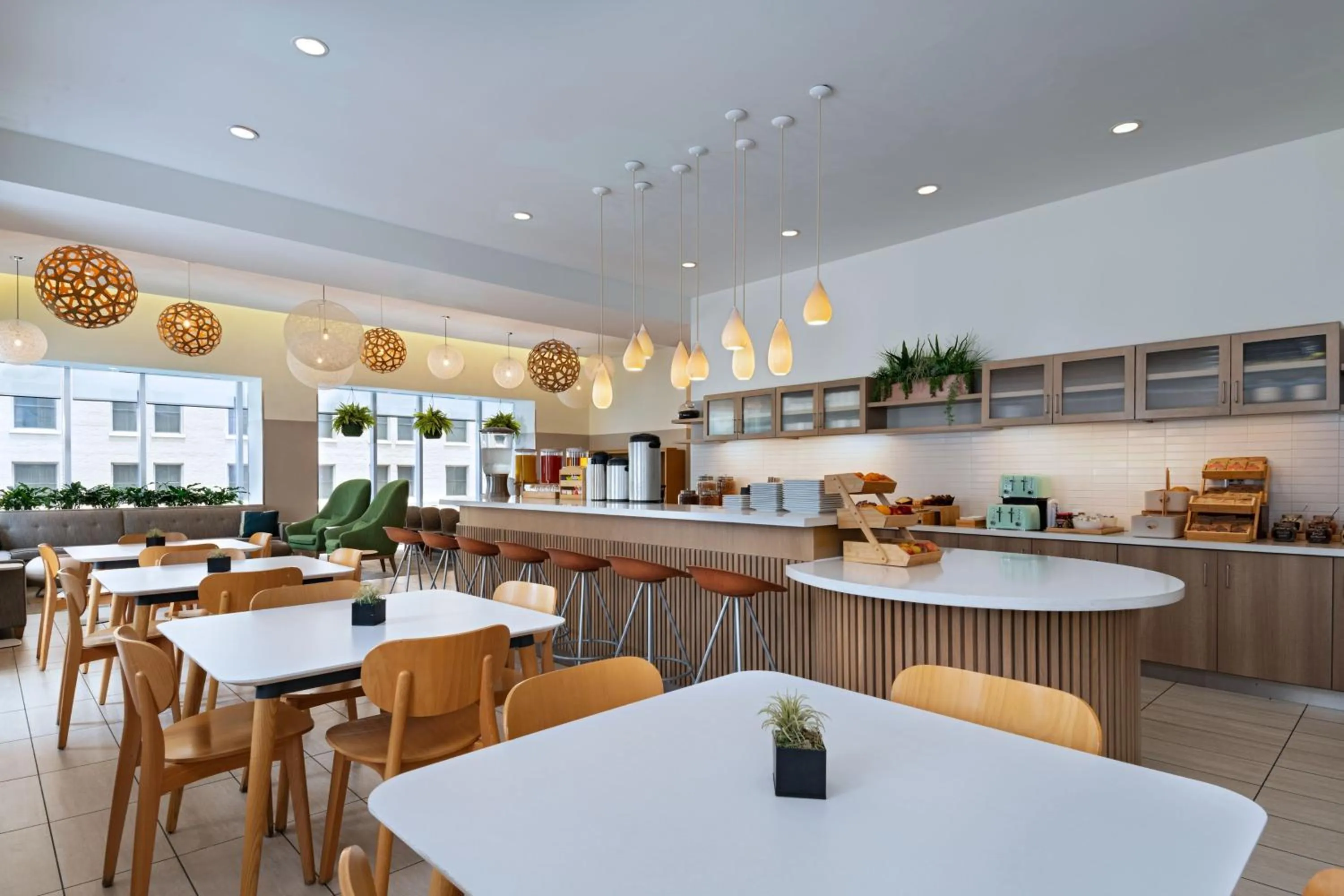 Breakfast in Element Austin Downtown