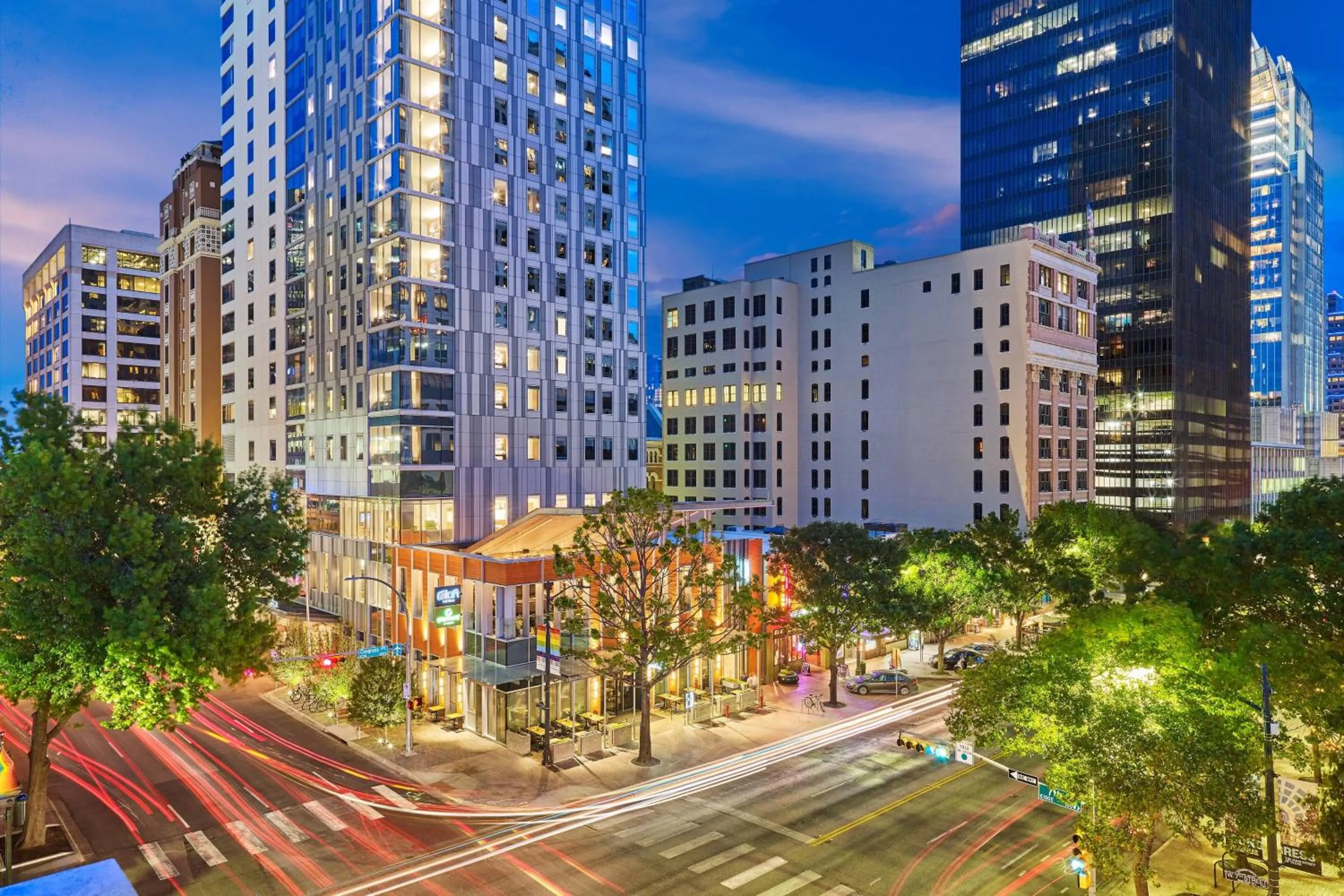 Property building in Aloft Austin Downtown