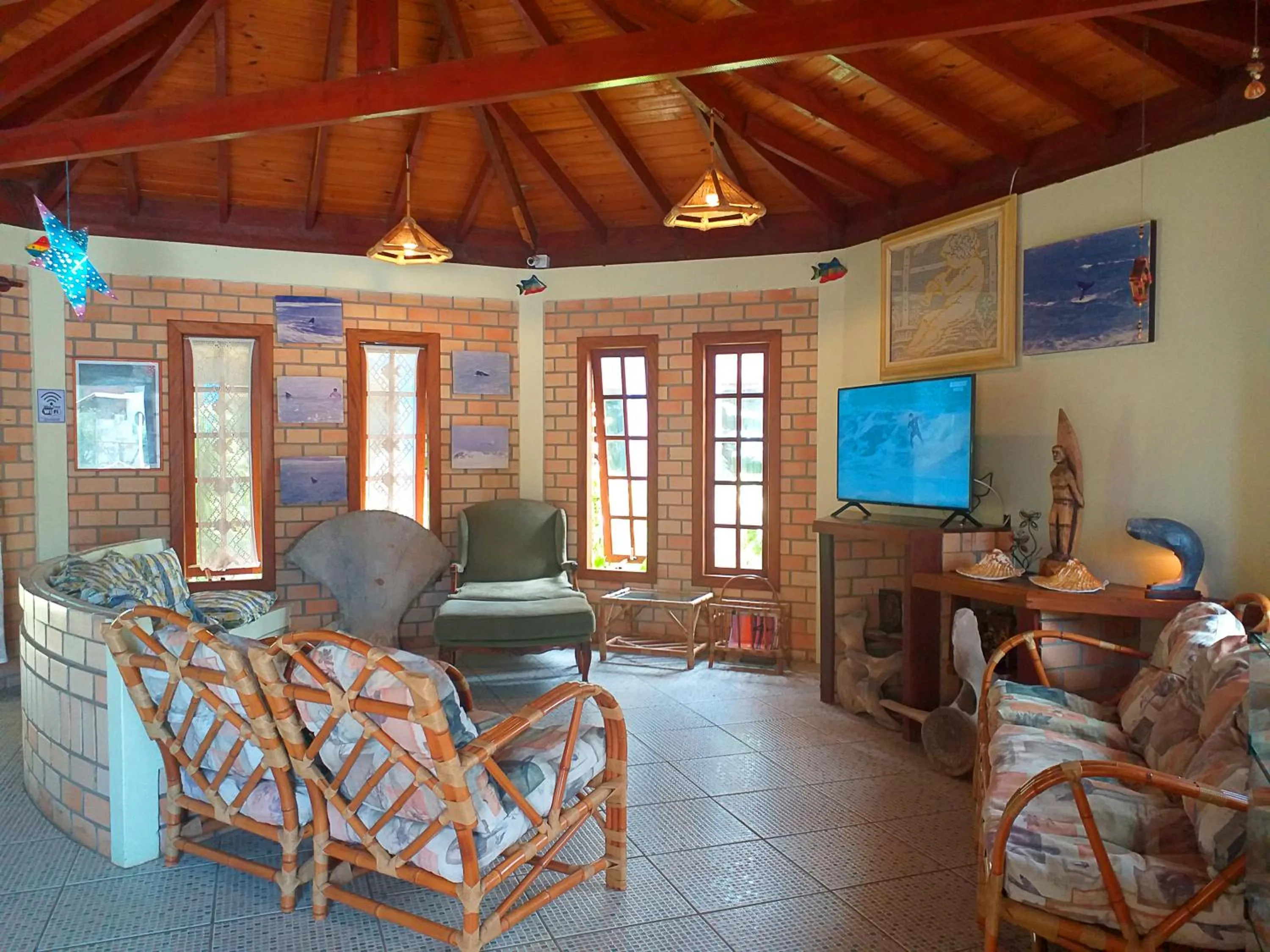 Lobby or reception in Pousada Baleia Franca