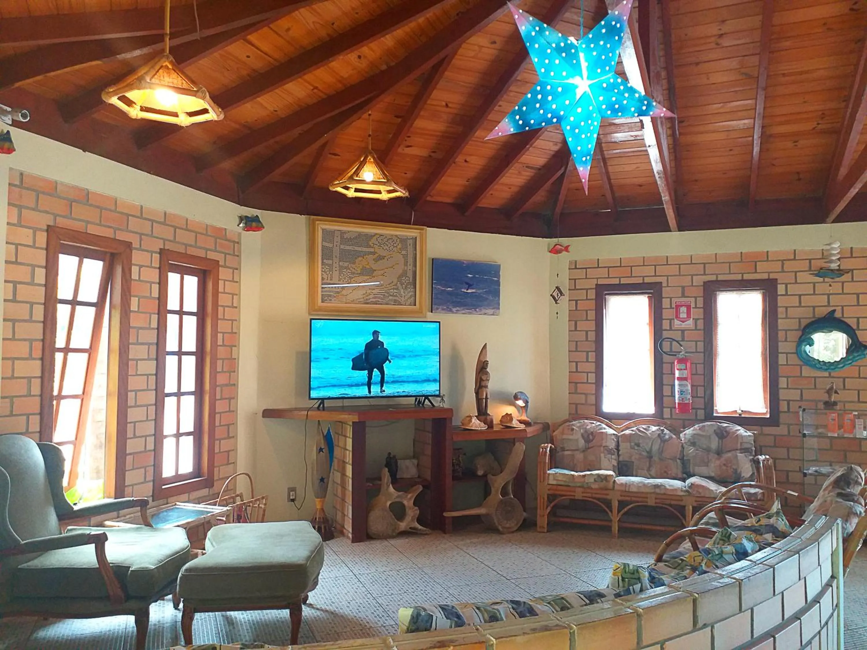 Lobby or reception in Pousada Baleia Franca