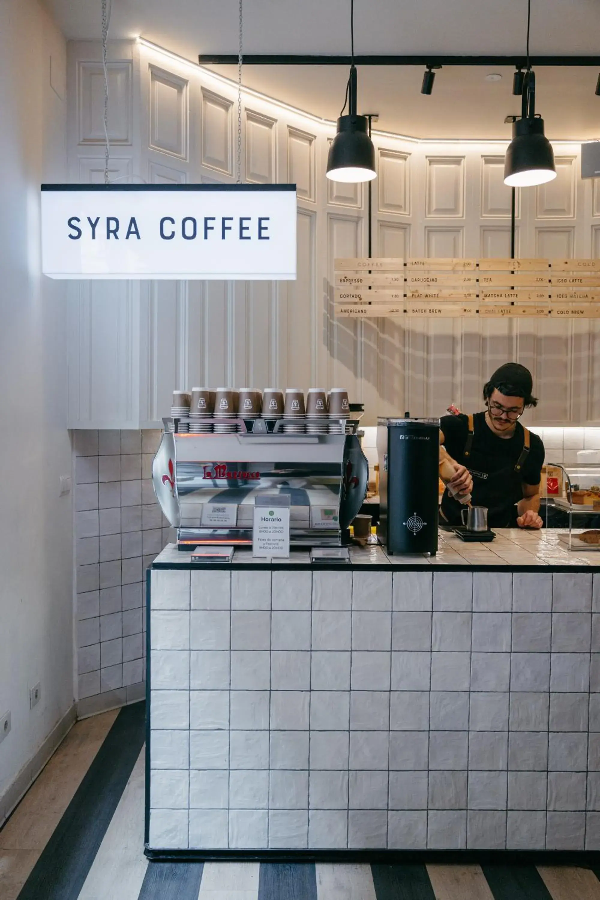 Food and drinks in room Select Sol Food and drinks in room Select Sol