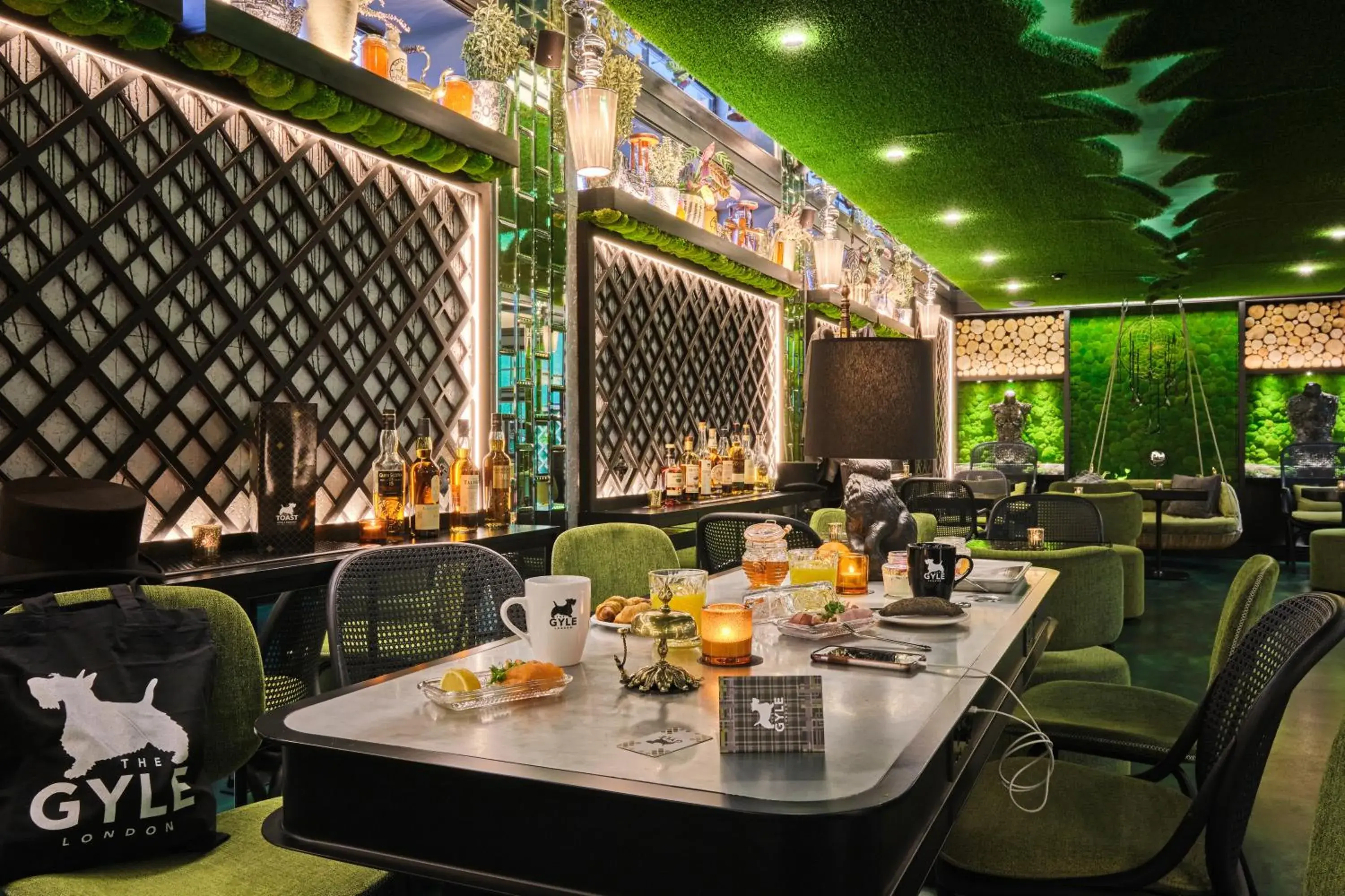 Lounge or bar in The Gyle - London St Pancras Lounge or bar in The Gyle - London St Pancras