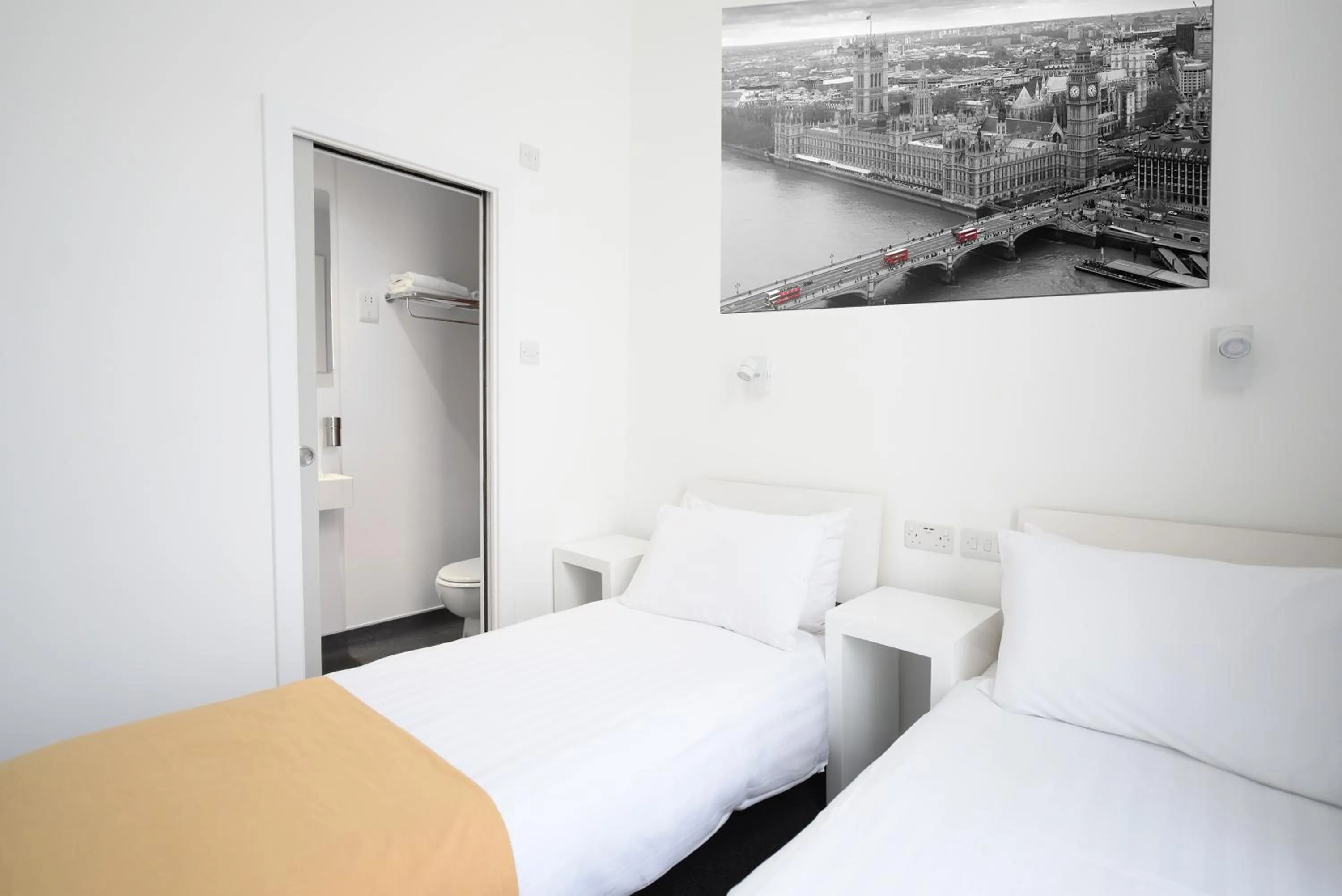 Twin Room in Hotel Meridiana