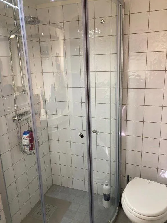 Bathroom in Mälardrottningen Yacht Hotel