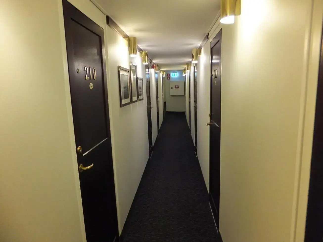 Property building in Mälardrottningen Yacht Hotel Property building in Mälardrottningen Yacht Hotel