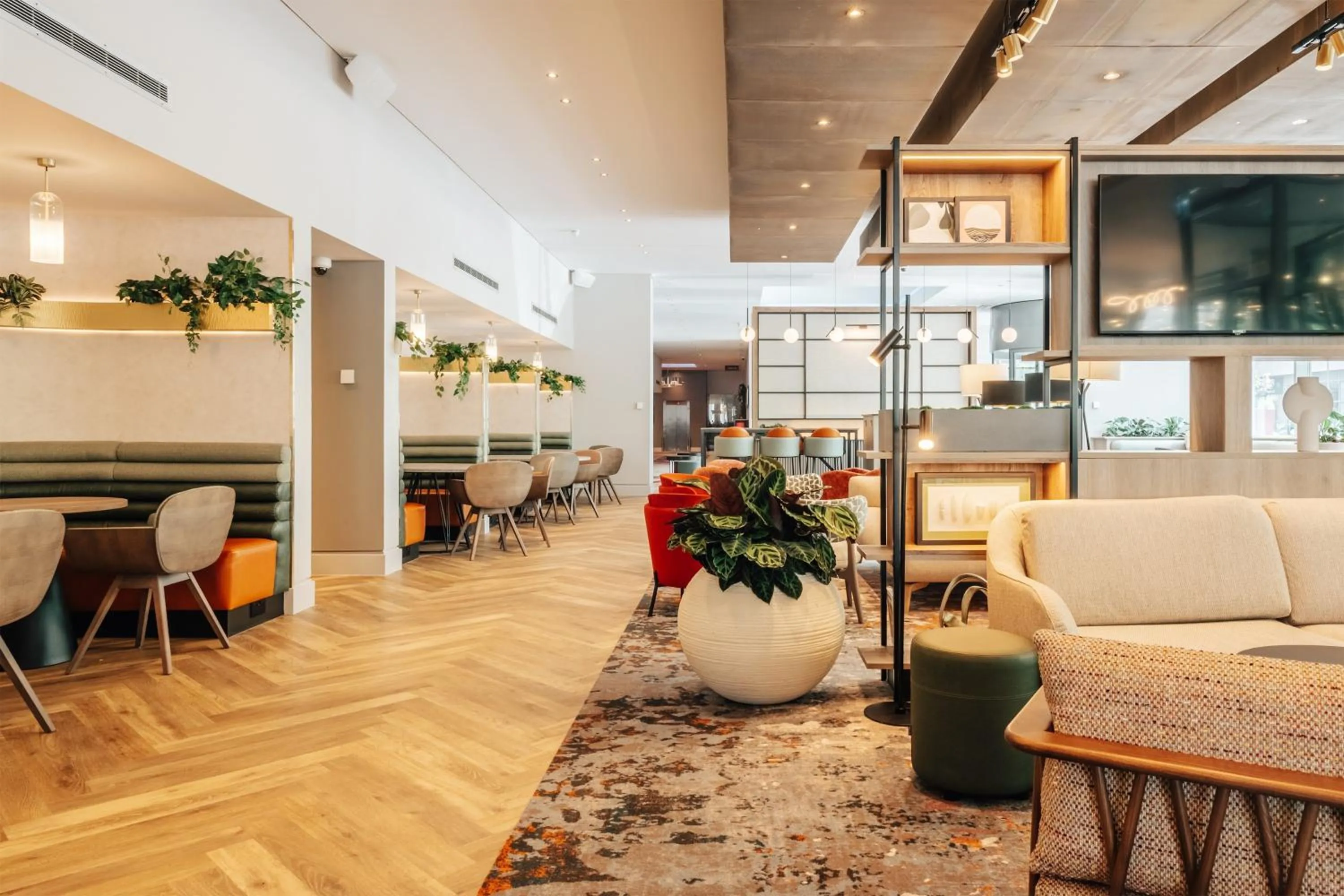 Restaurant/places to eat in Crowne Plaza London - Docklands by IHG