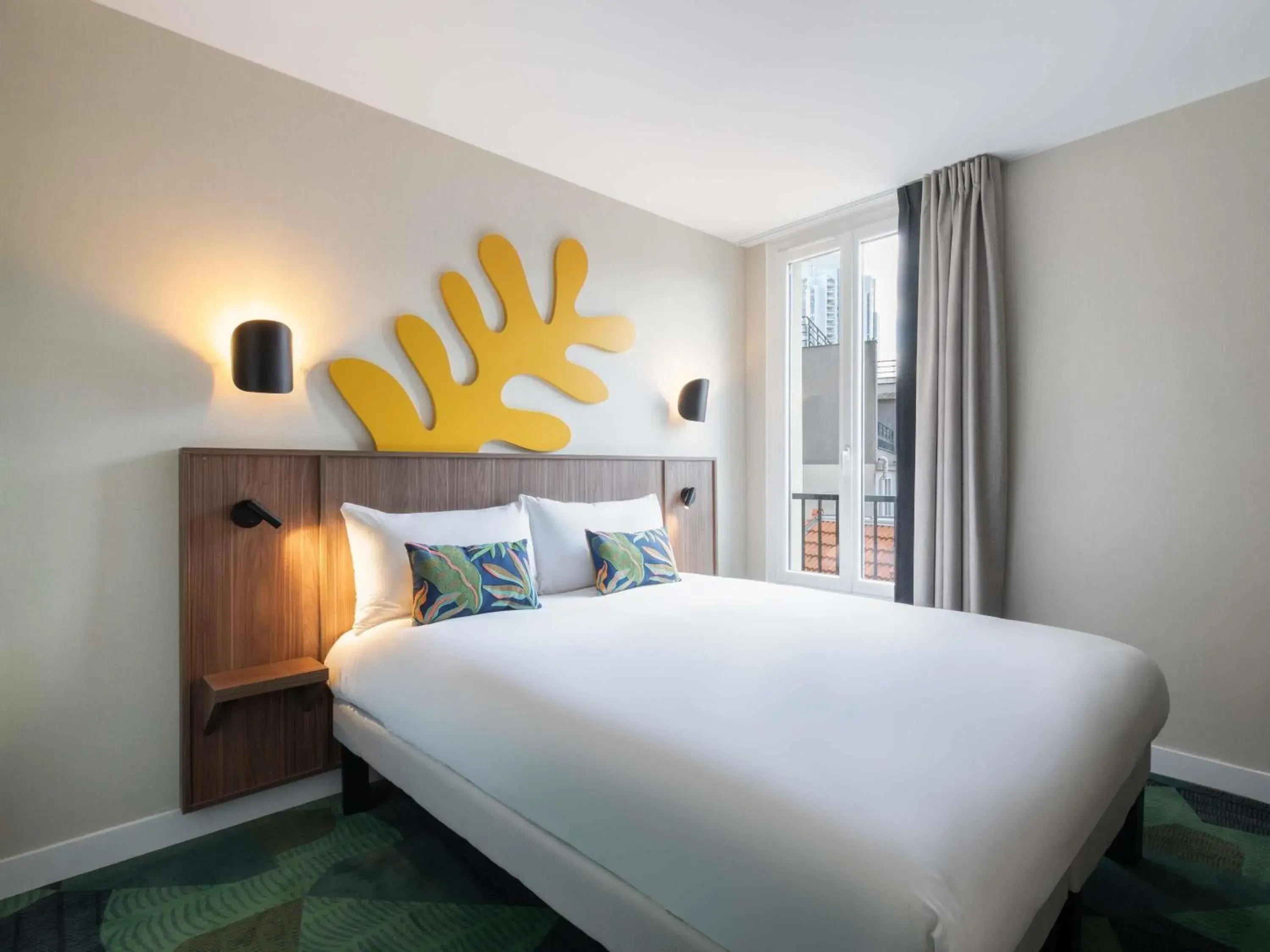 Bedroom, Bed in Ibis Styles Paris Jardin de la Villette - Rénové en 2025 Bedroom, Bed in Ibis Styles Paris Jardin de la Villette - Rénové en 2025