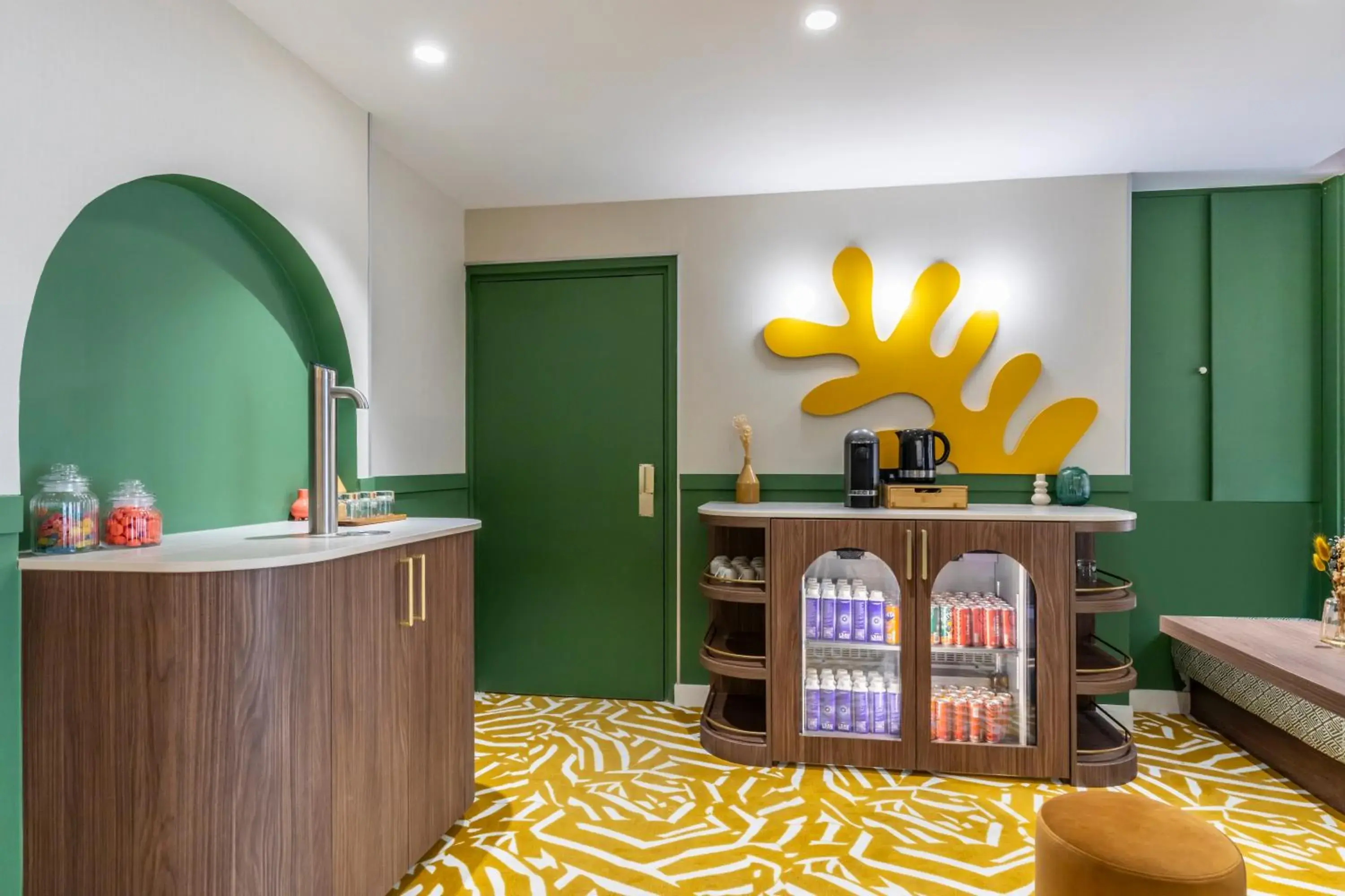 Lobby or reception, Bed in Ibis Styles Paris Jardin de la Villette - Rénové en 2025 Lobby or reception, Bed in Ibis Styles Paris Jardin de la Villette - Rénové en 2025