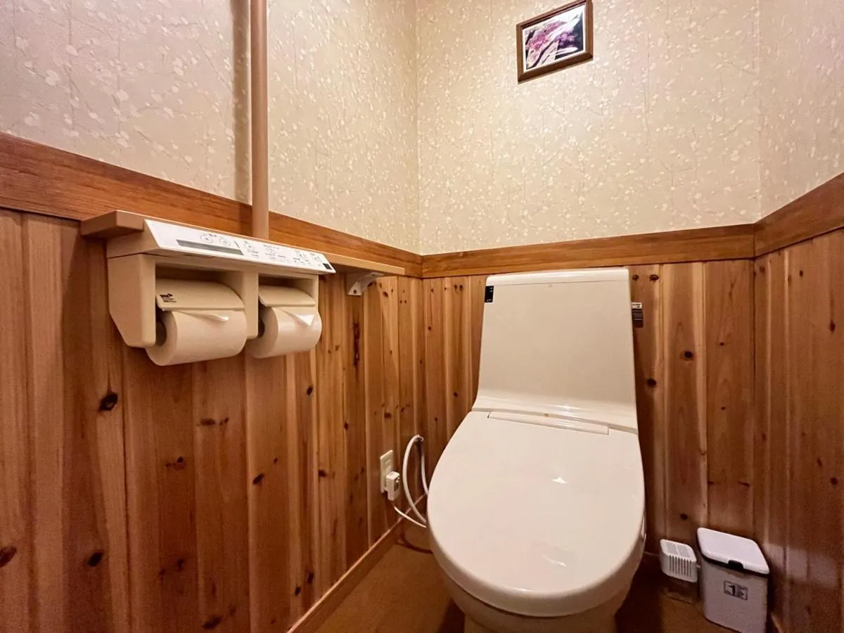 Toilet in Minshuku Ryokan Kawai