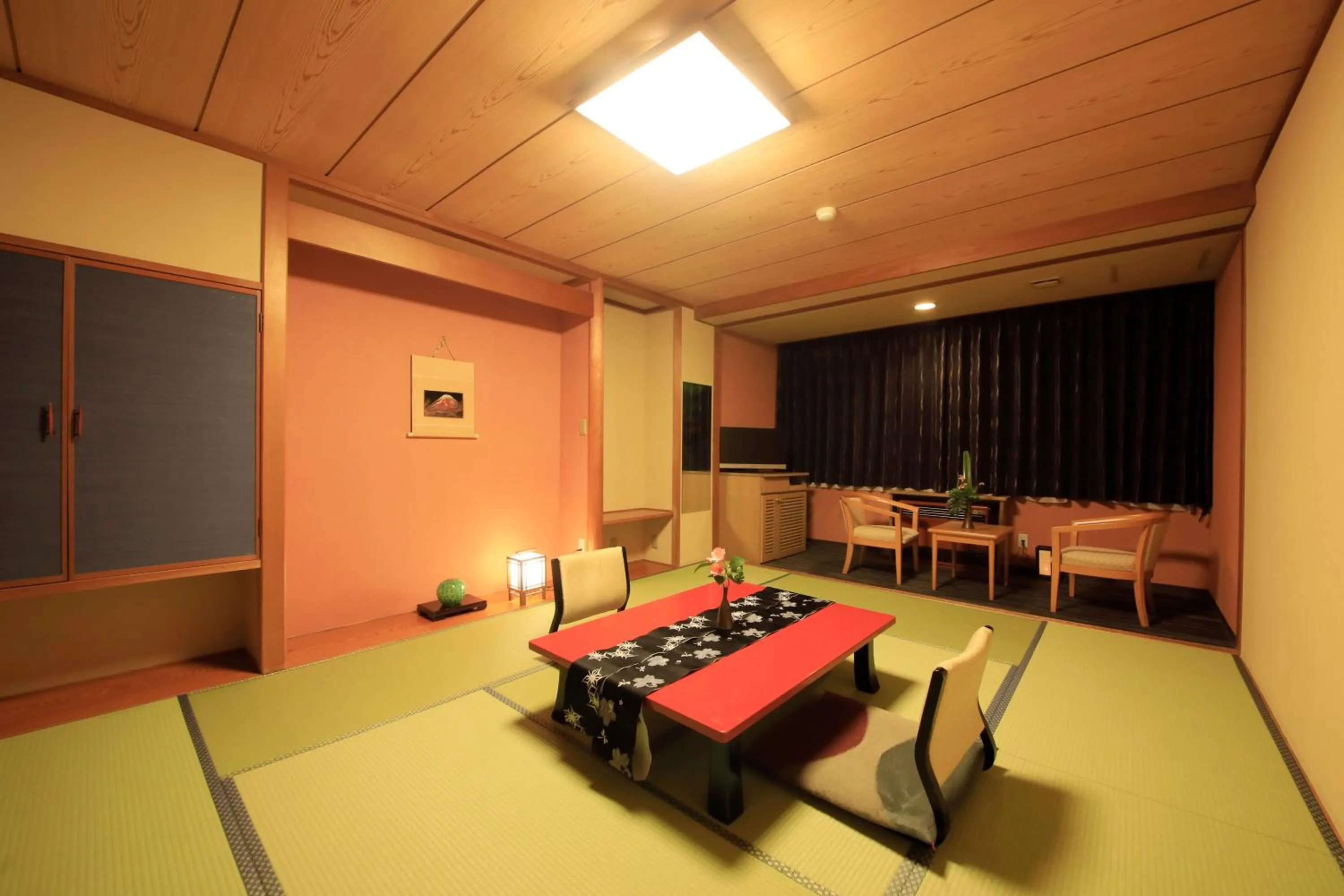 Photo of the whole room in Yutorelo Toyako