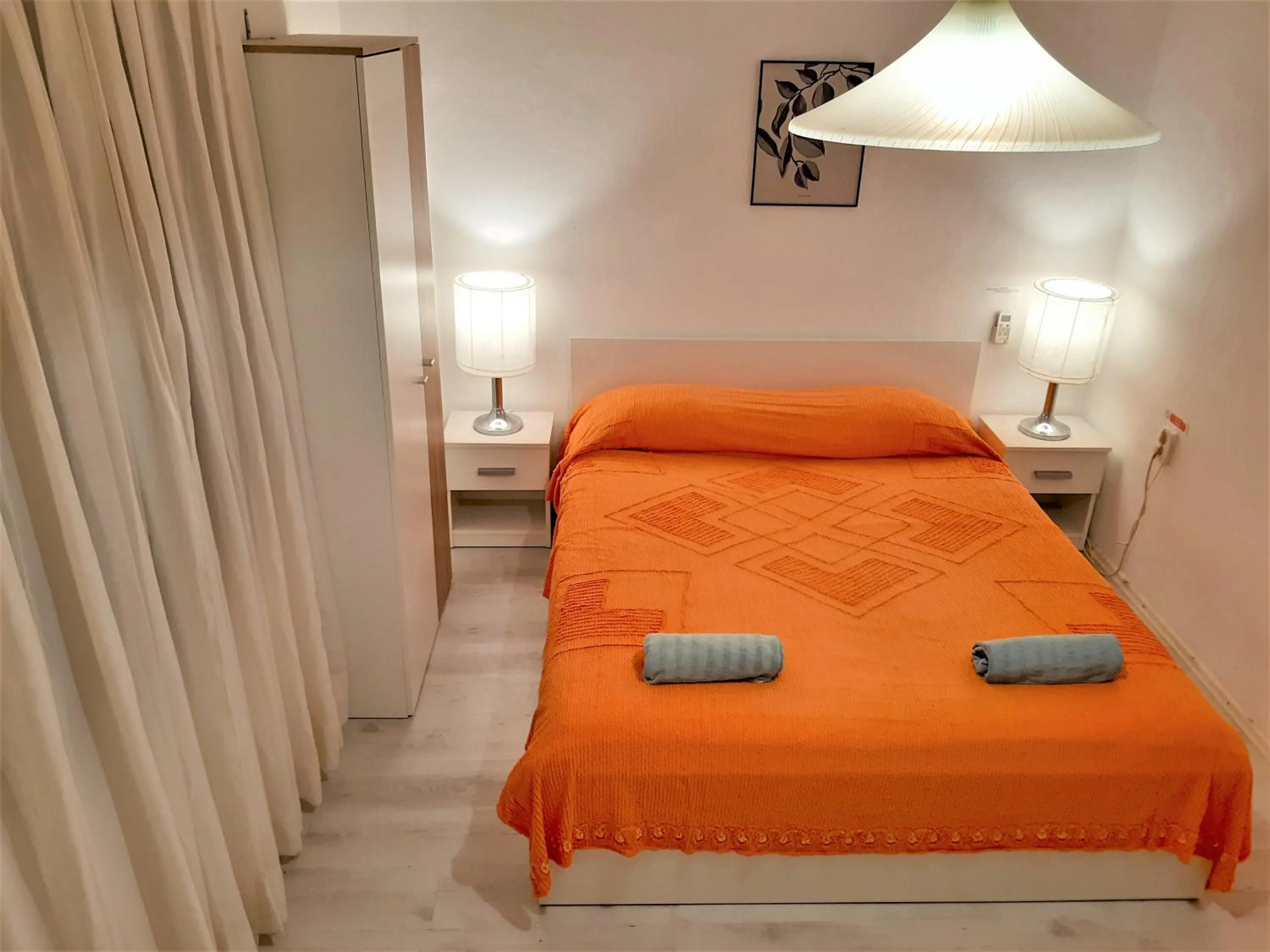 Photo of the whole room, Bed in Dragan's Den Hostel