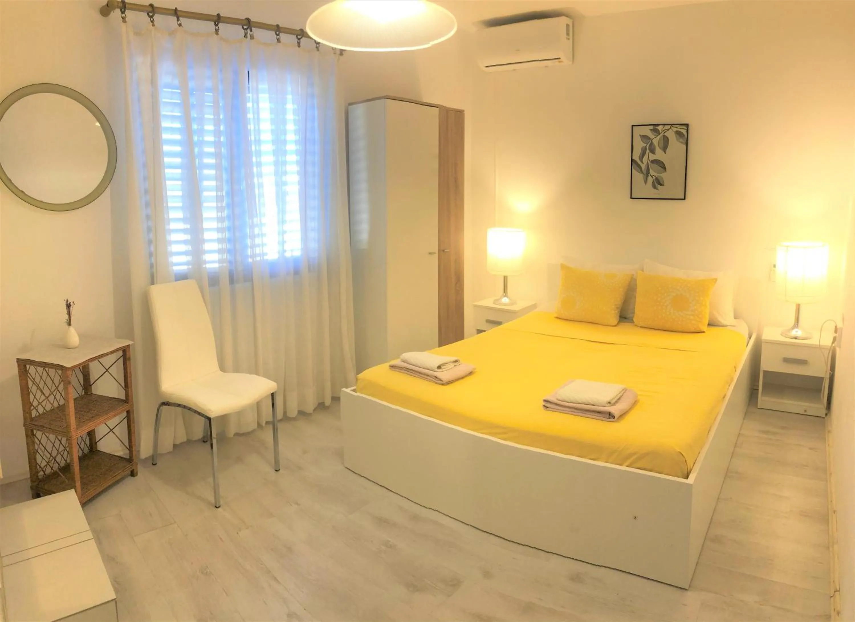 Photo of the whole room, Bed in Dragan's Den Hostel