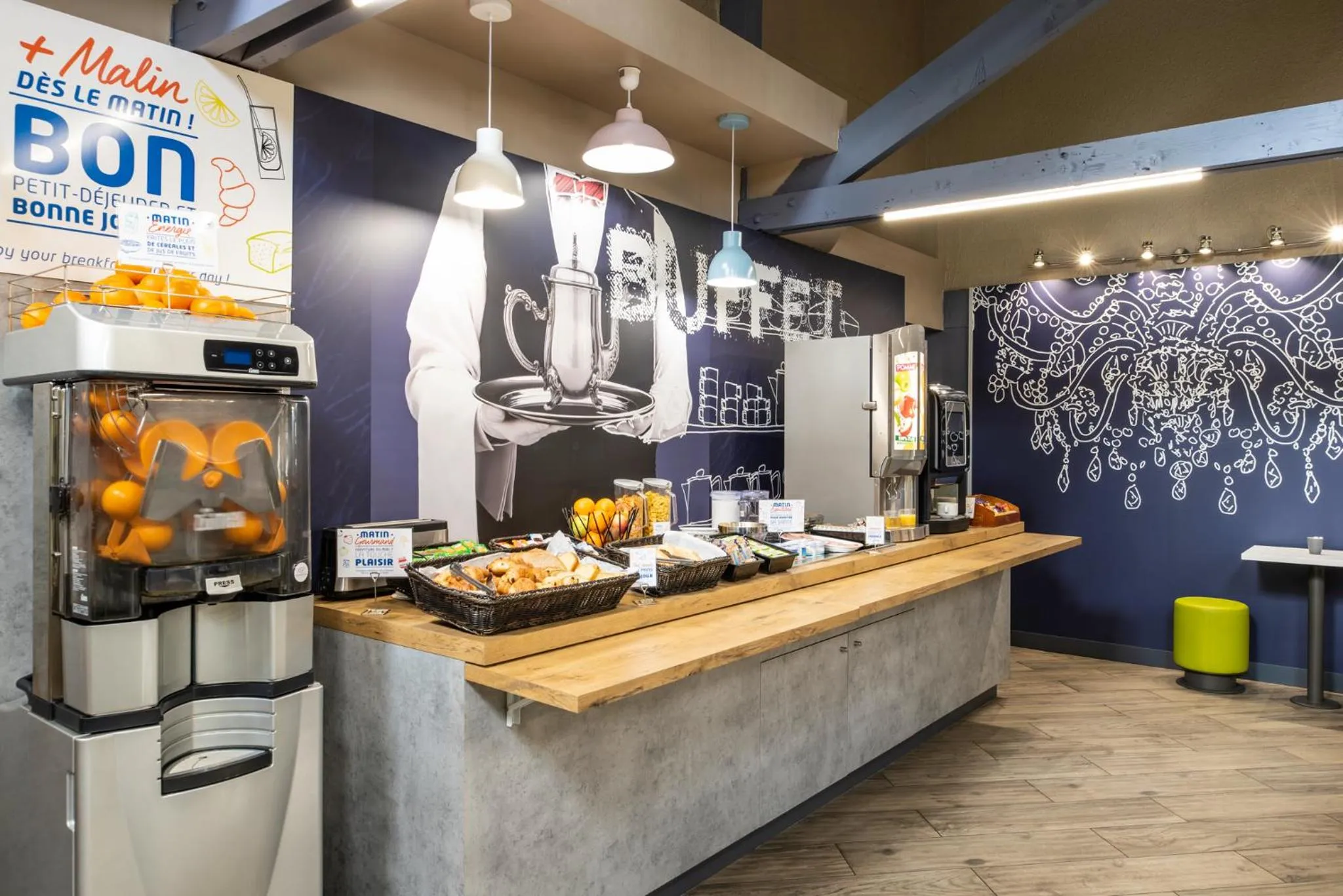 Coffee/tea facilities in ibis budget Saint-Ouen-l'Aumône