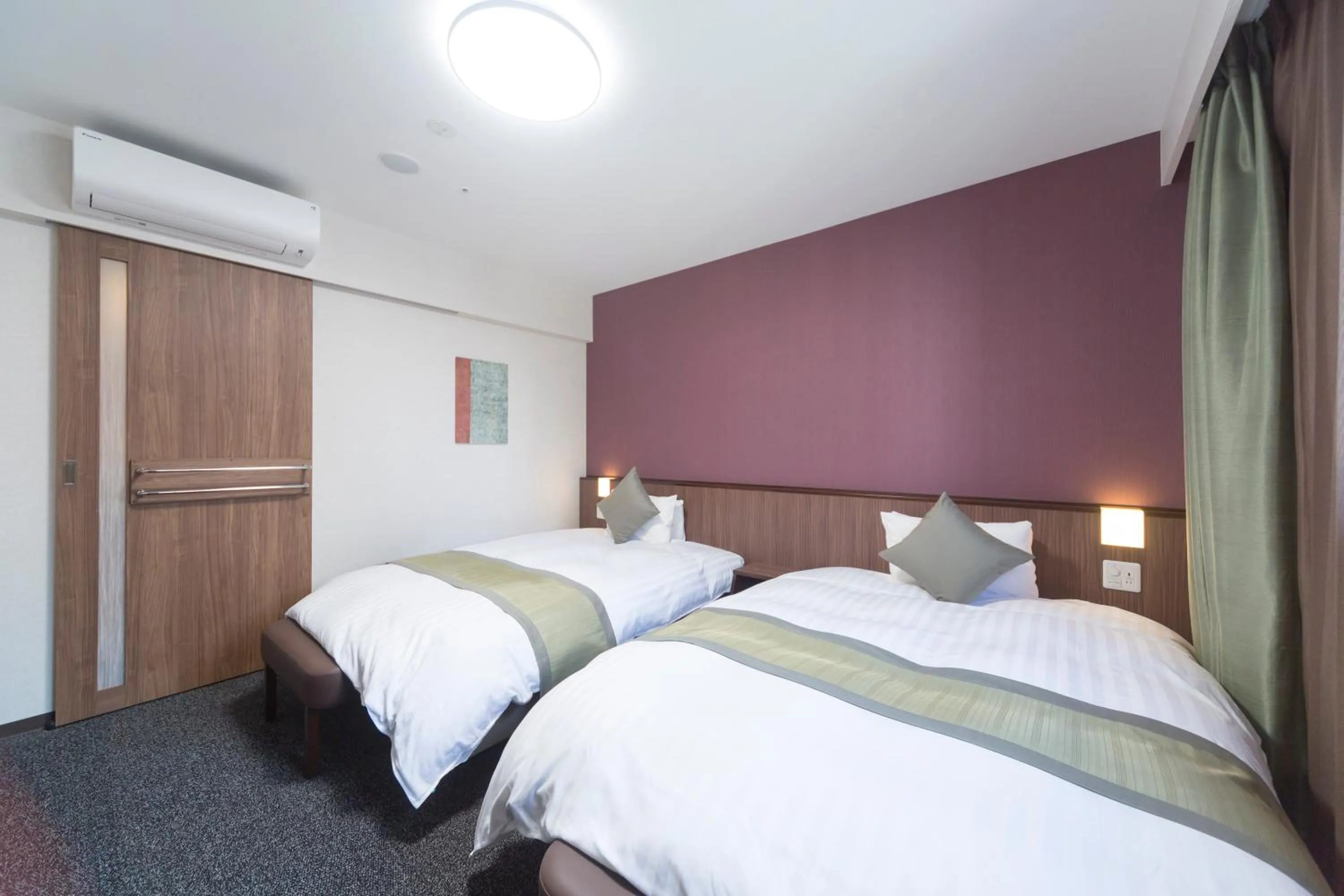 Photo of the whole room, Bed in Dormy Inn Premium Kanda