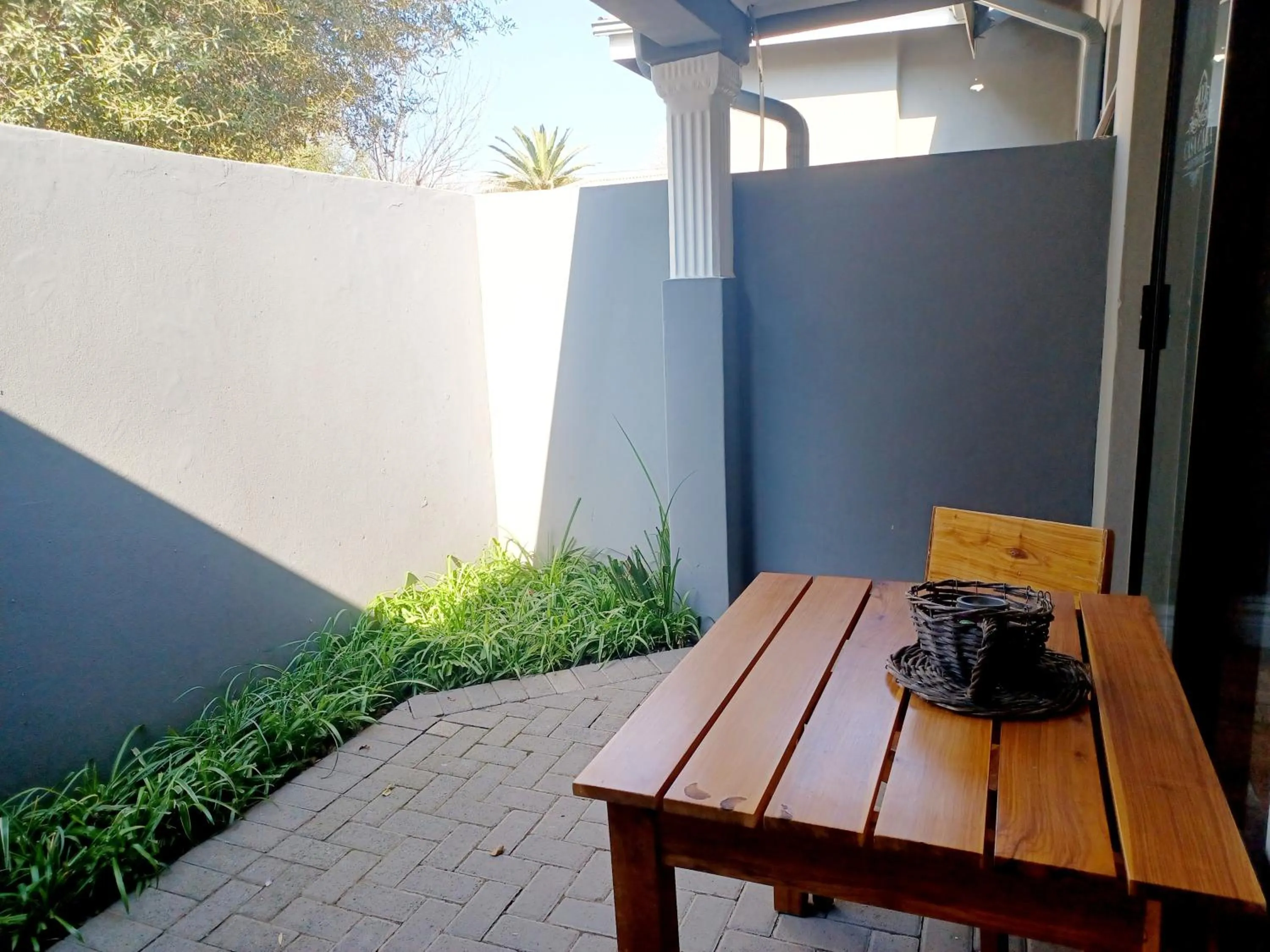 Inner courtyard view in Casa Cara Guest House