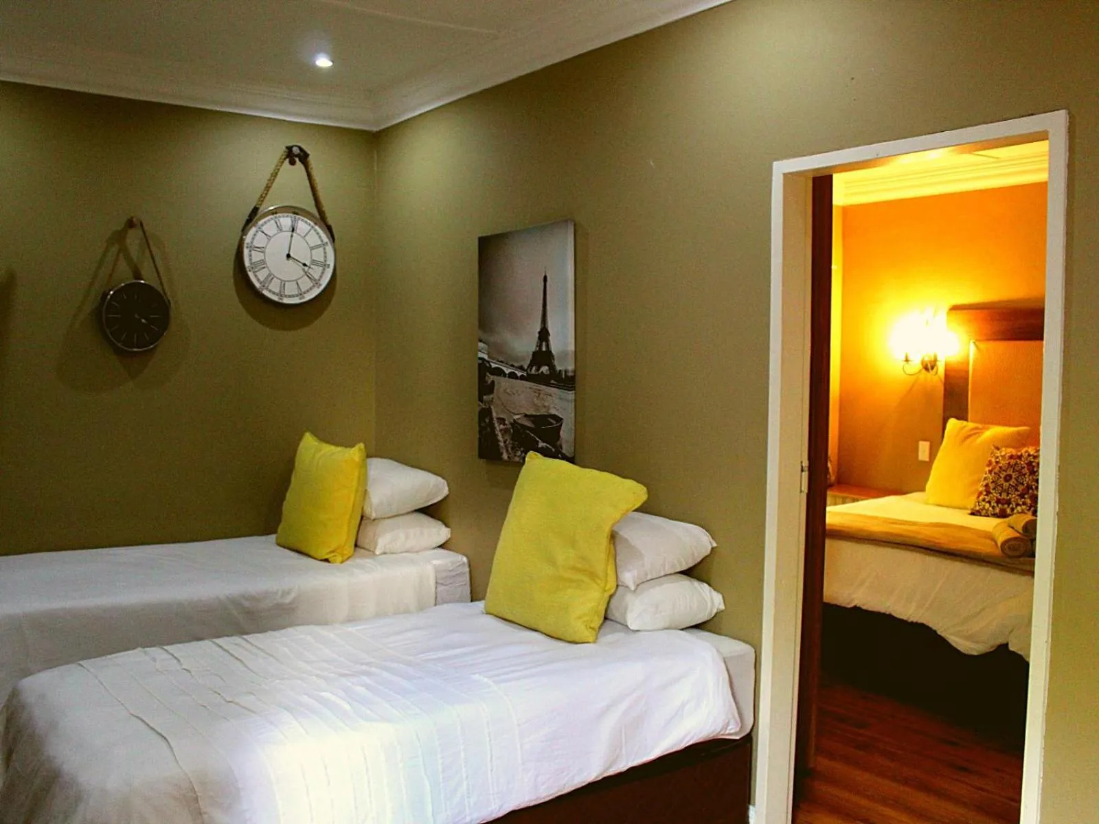 Bed in Casa Cara Guest House