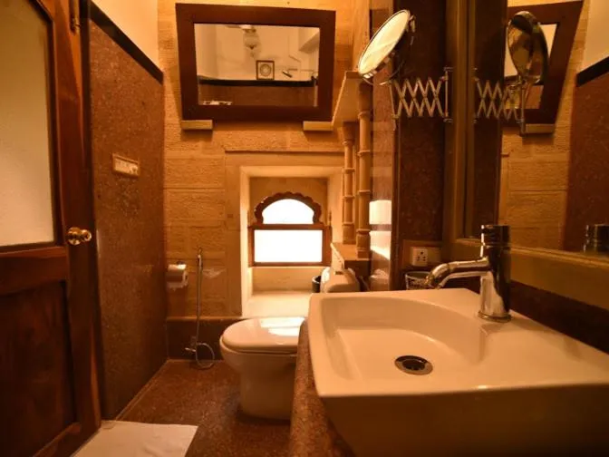 Toilet in Fort Villa