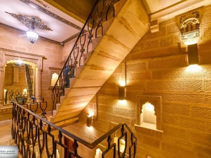 Area and facilities in Fort Villa