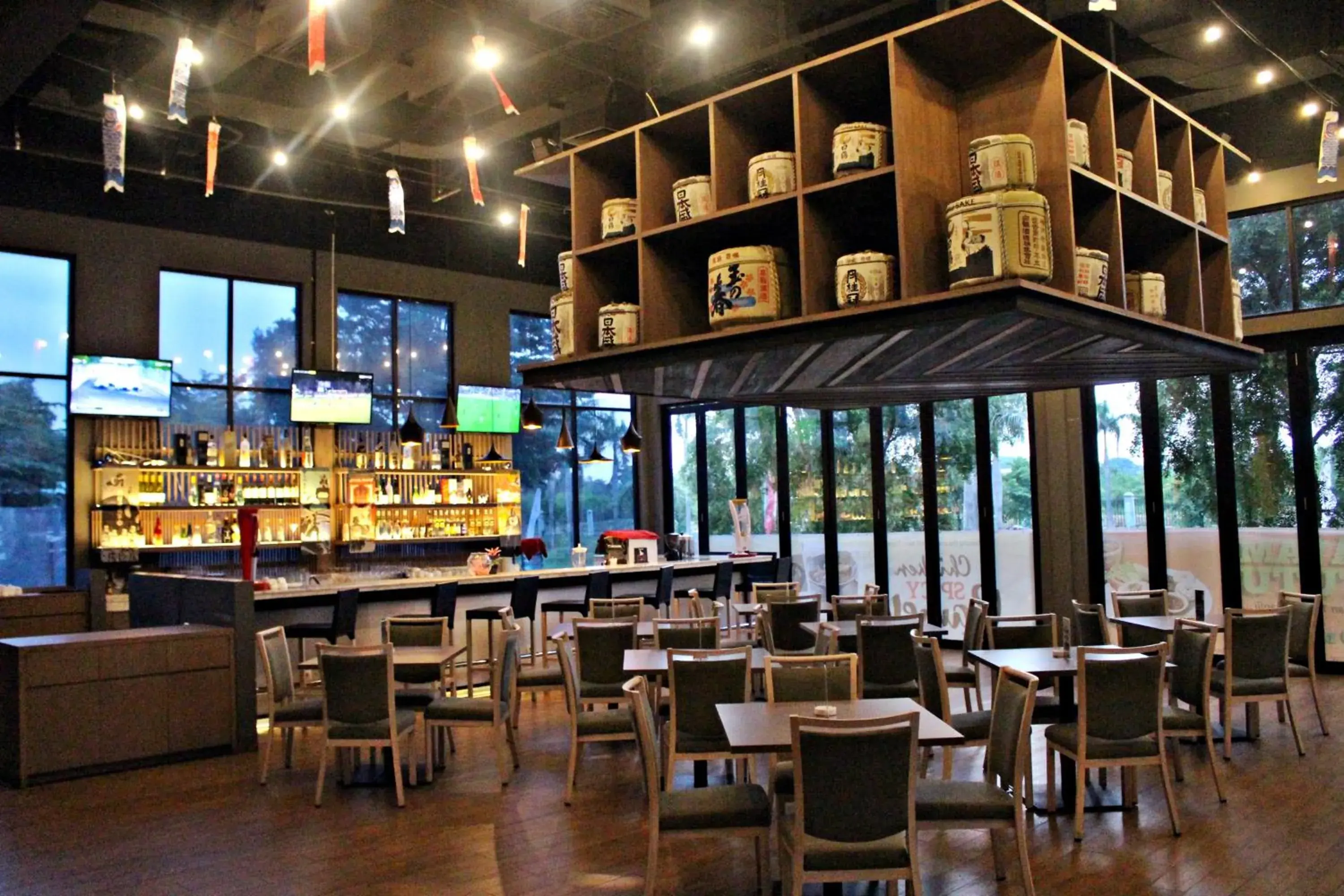 Restaurant/places to eat in Swiss-Belinn Cikarang Restaurant/places to eat in Swiss-Belinn Cikarang