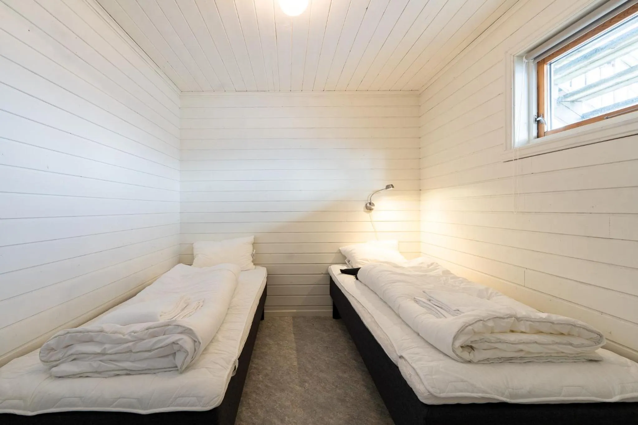 Bed in Lydersen Rorbuer Budget Hostel & Private Apartments