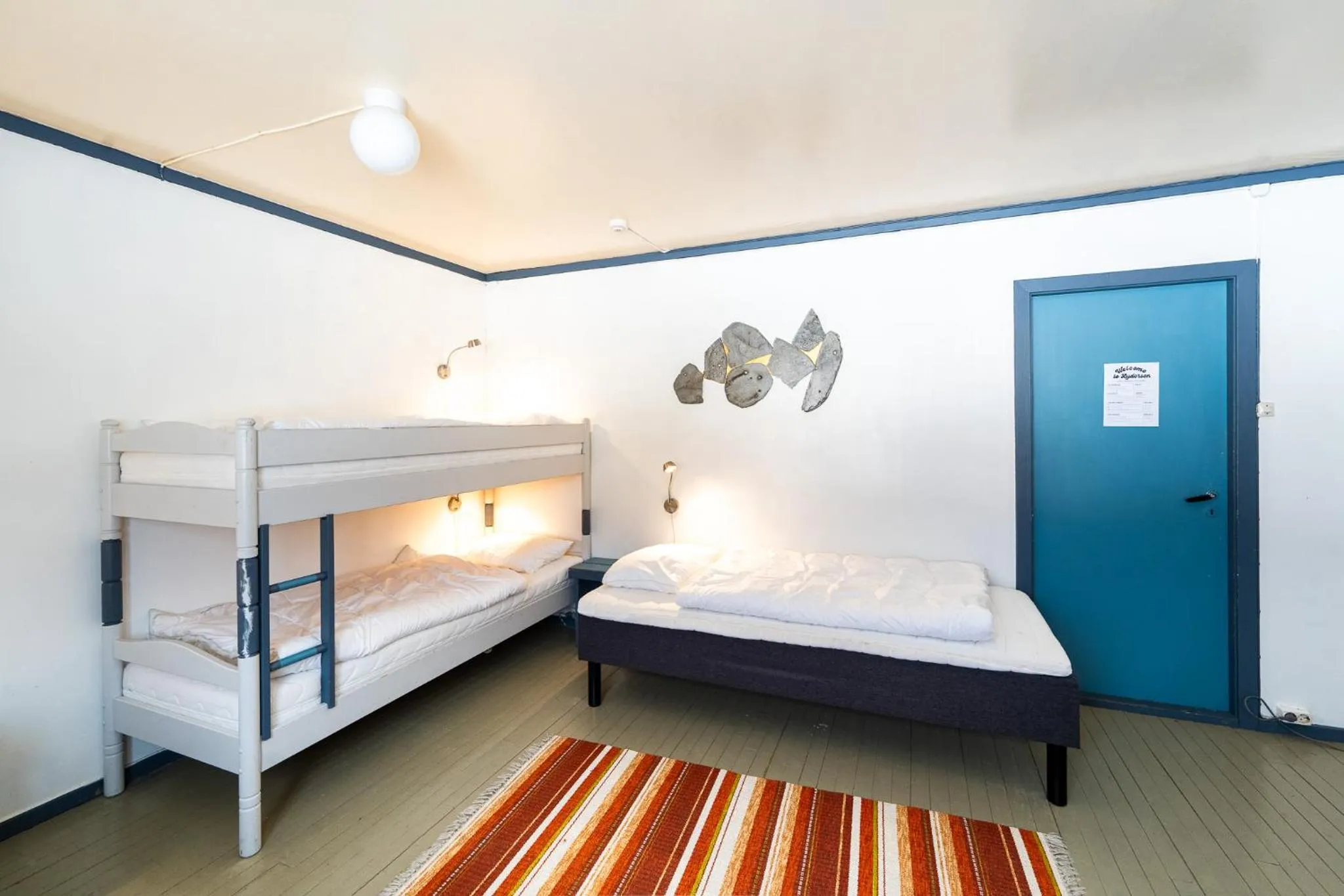 Bed in Lydersen Rorbuer Budget Hostel & Private Apartments