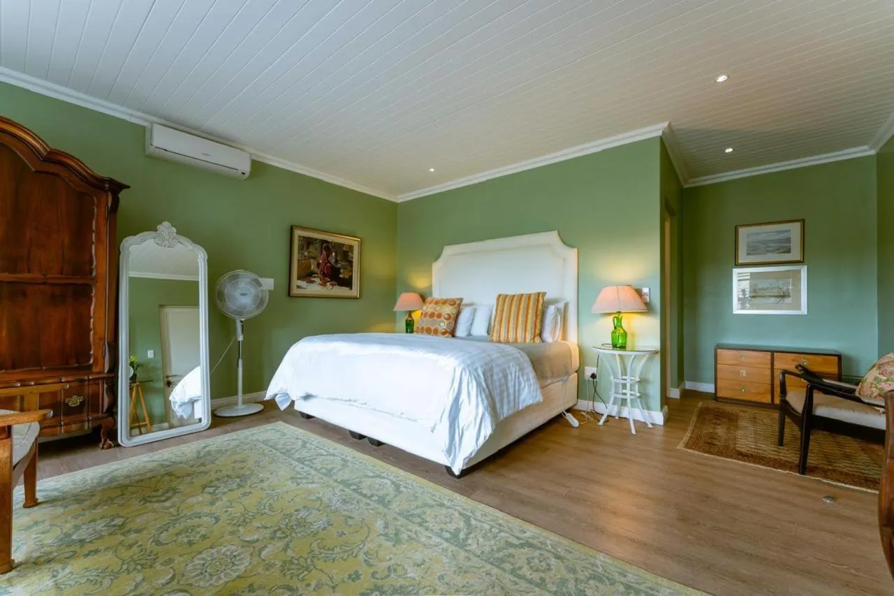 Bed in Vineyard Views Country House