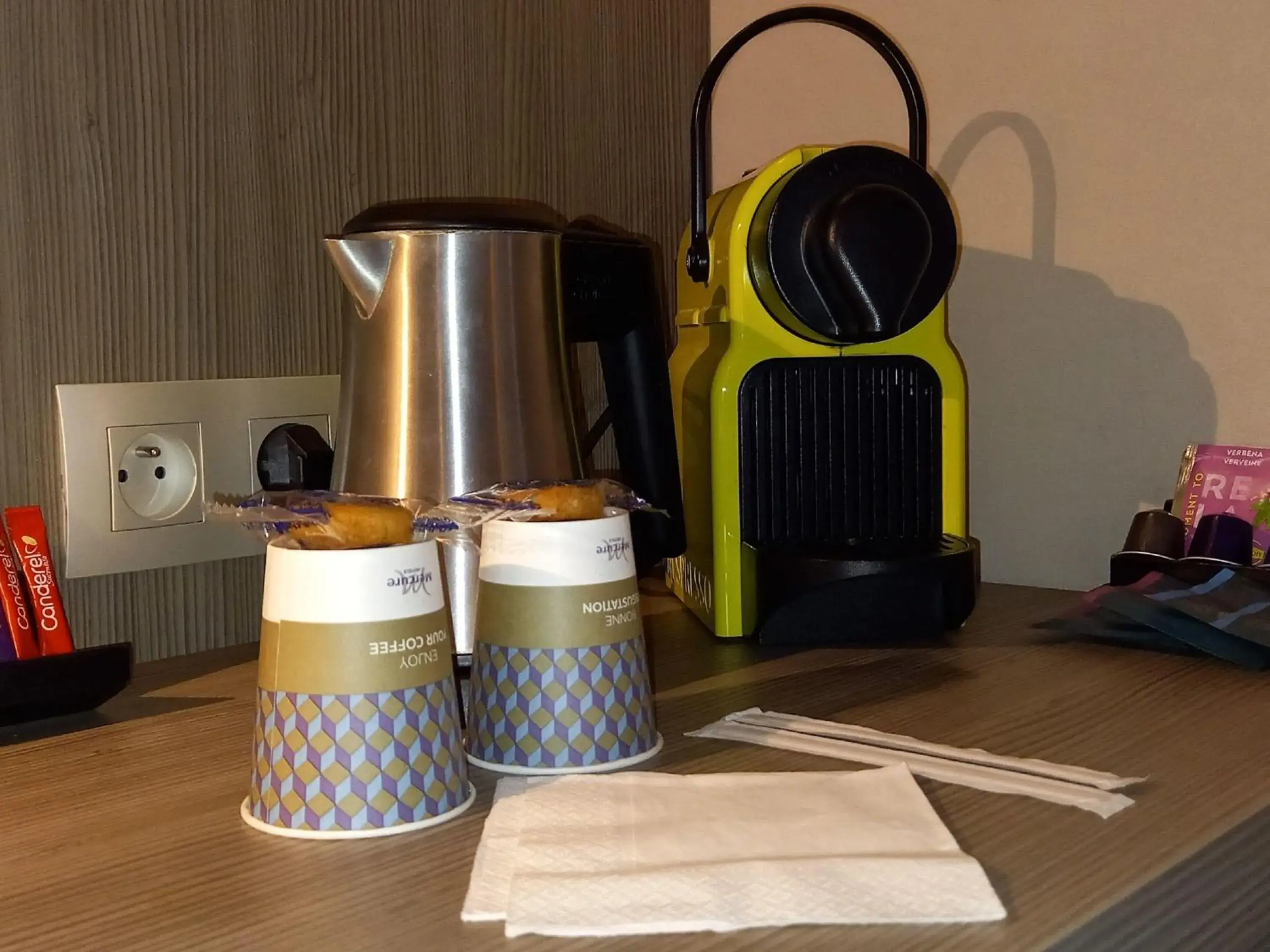 Bedroom in Mercure Dinan Port Le Jerzual Bedroom in Mercure Dinan Port Le Jerzual