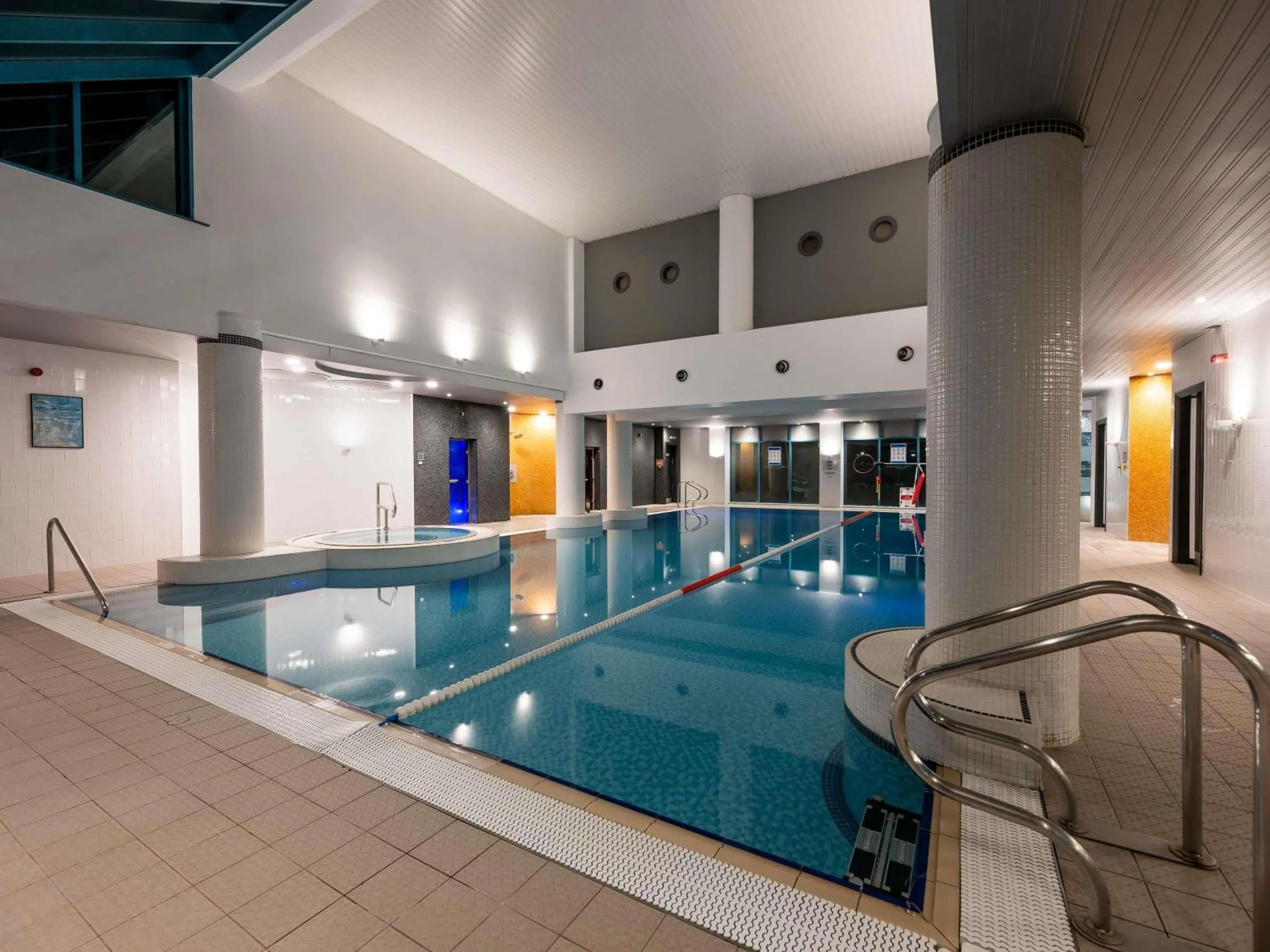 Pool view in Novotel Cardiff Centre