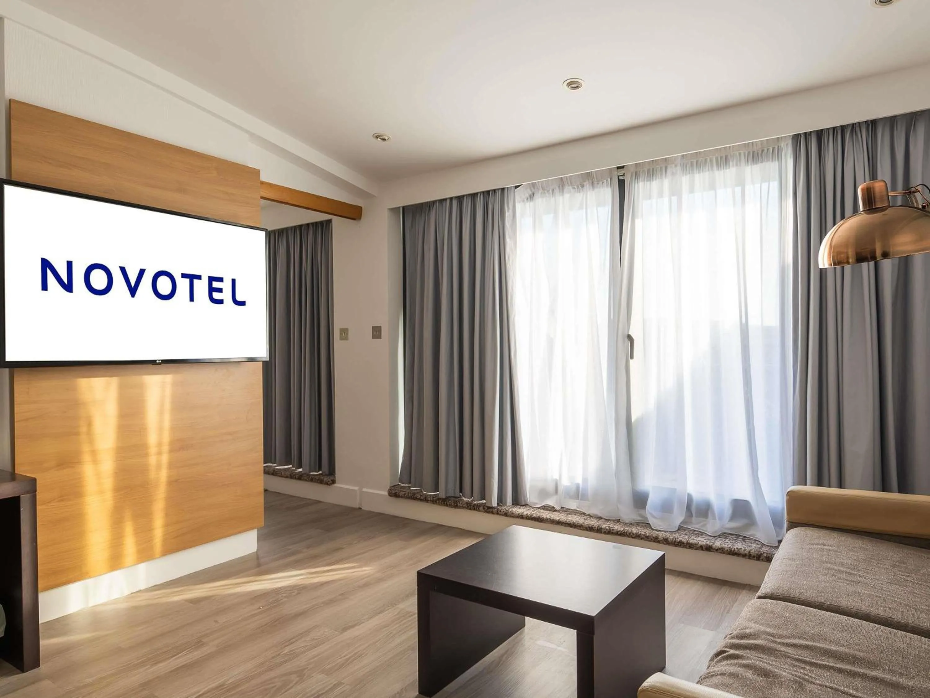 Bedroom in Novotel Cardiff Centre