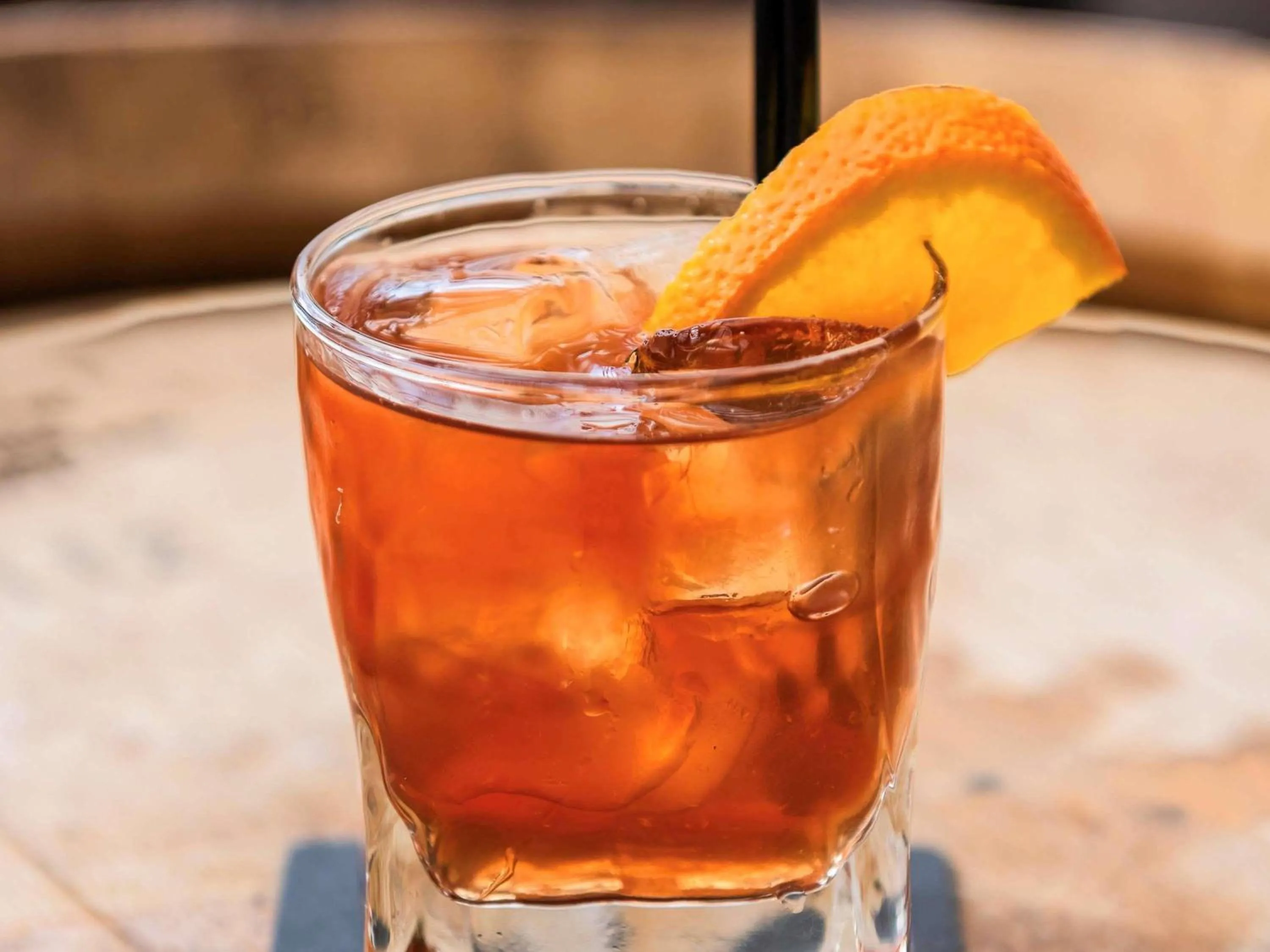 Lounge or bar in Novotel Cardiff Centre