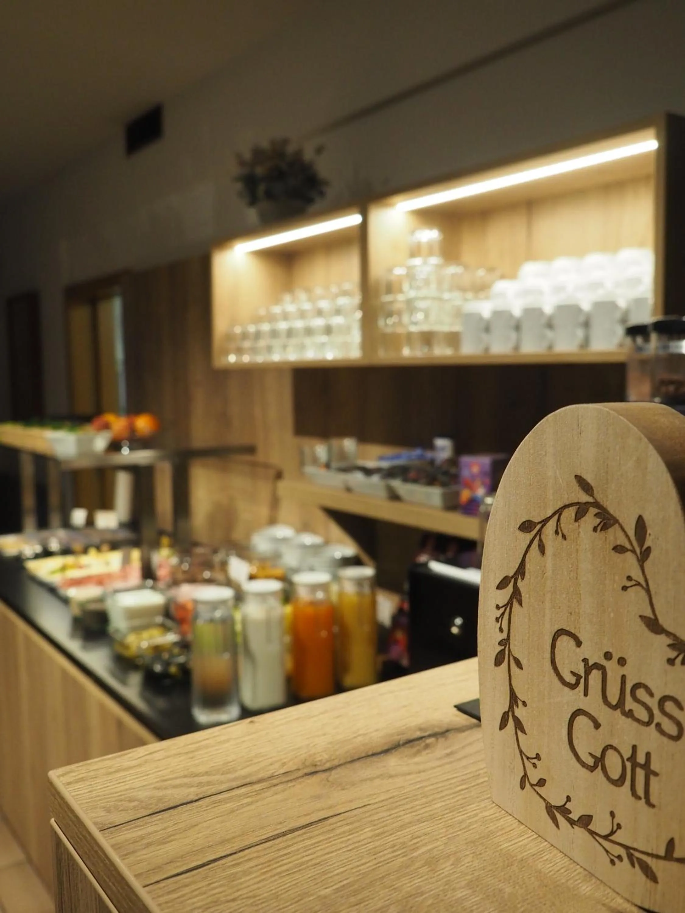 Breakfast in Gasthof Hotel Esterer