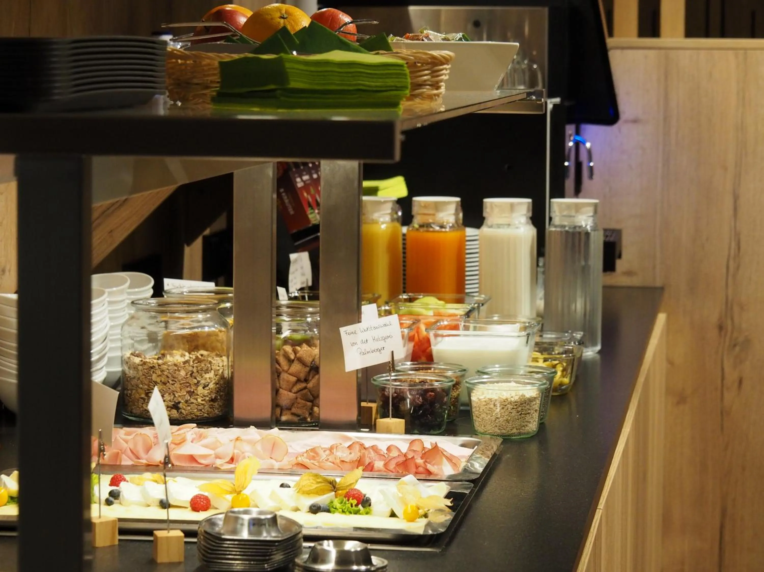 Breakfast in Gasthof Hotel Esterer