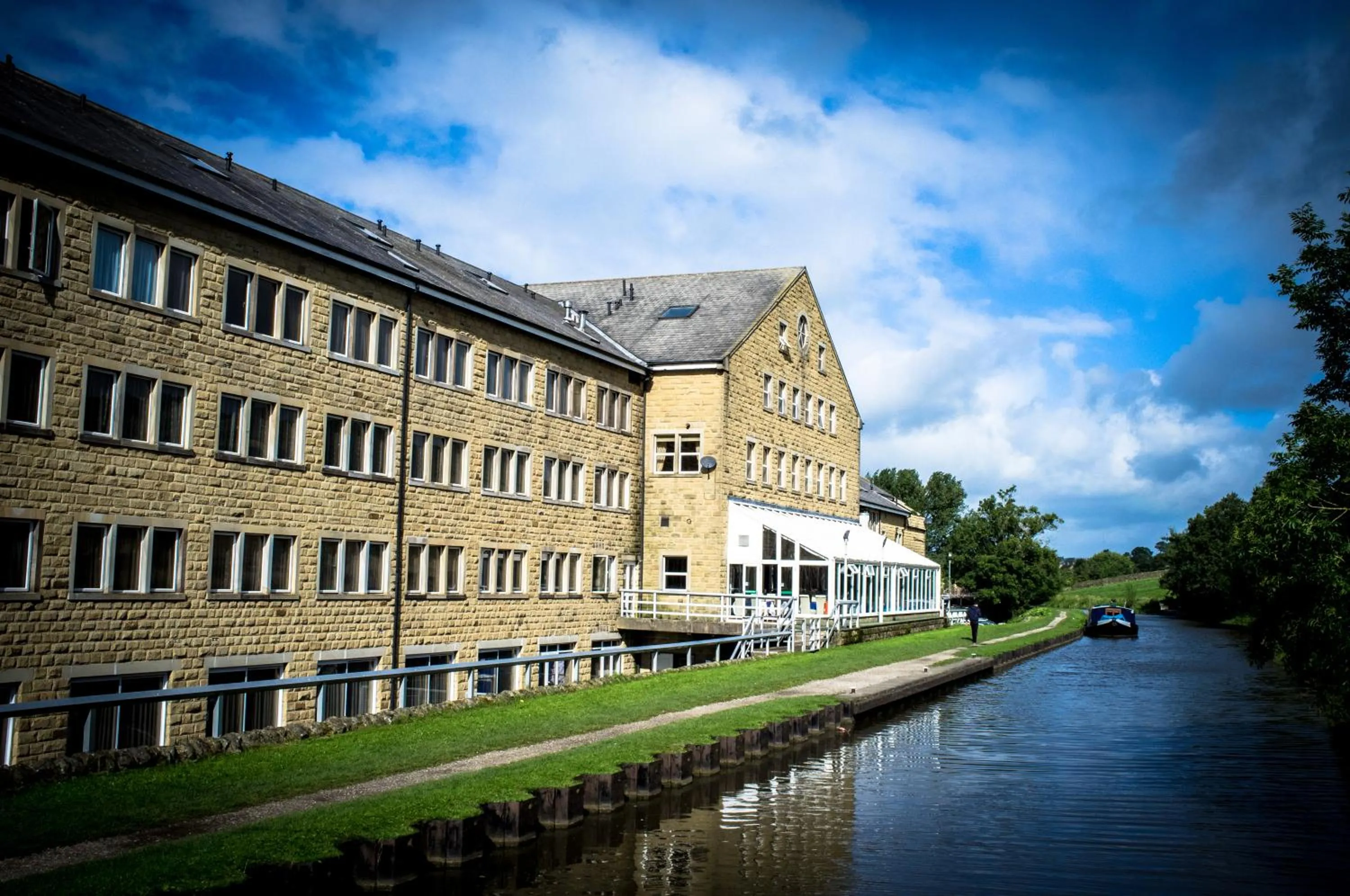 Property Building in Rendezvous At Skipton