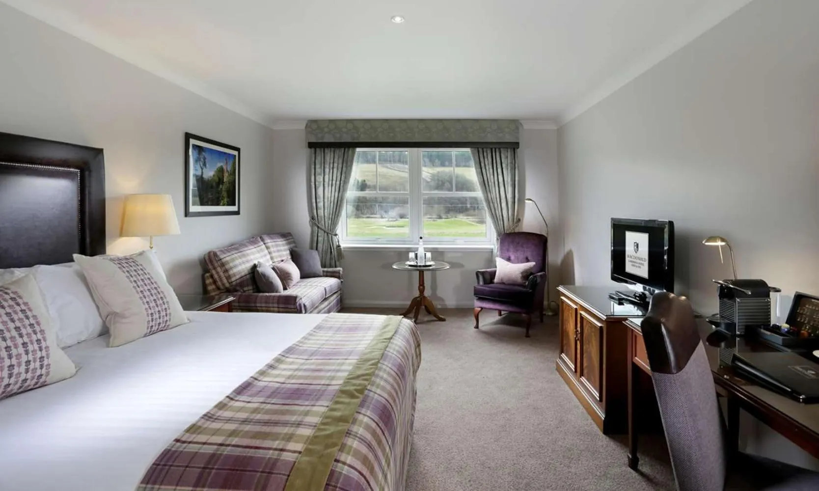Bedroom, Bed in Macdonald Cardrona Hotel, Golf & Spa
