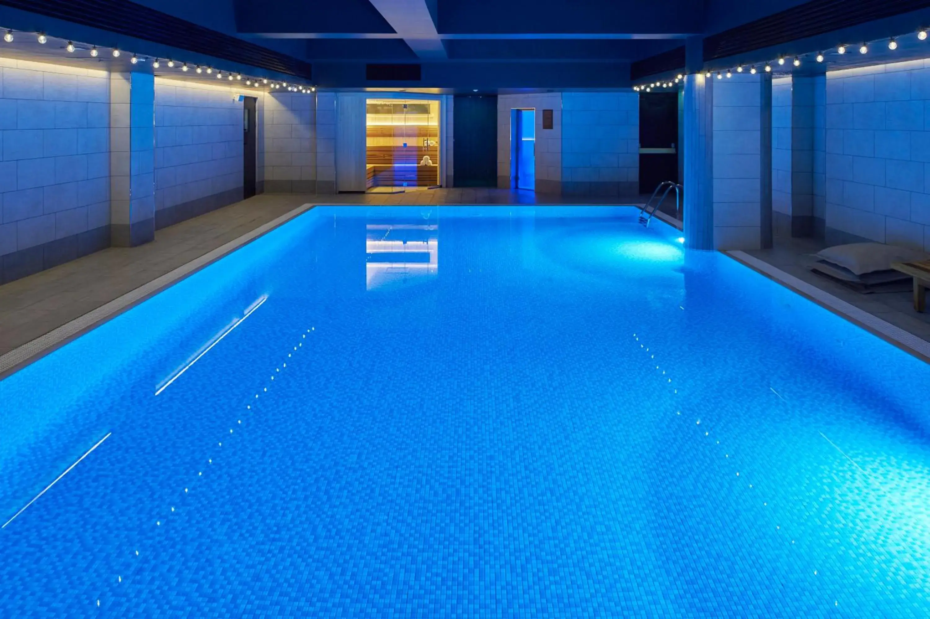Swimming pool in Kimpton Charlotte Square by IHG Swimming pool in Kimpton Charlotte Square by IHG