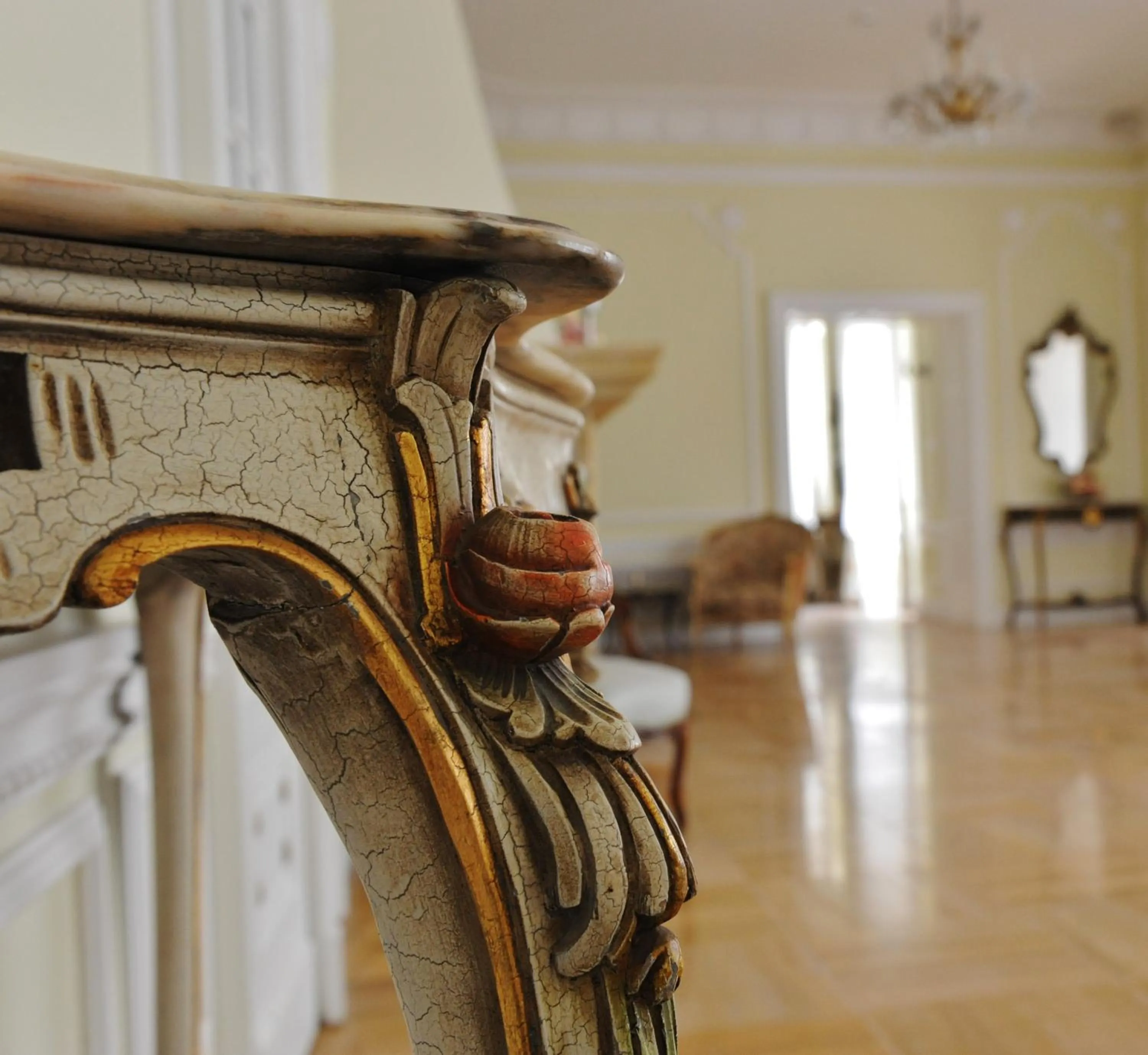 Decorative detail in Pałac Kobylin