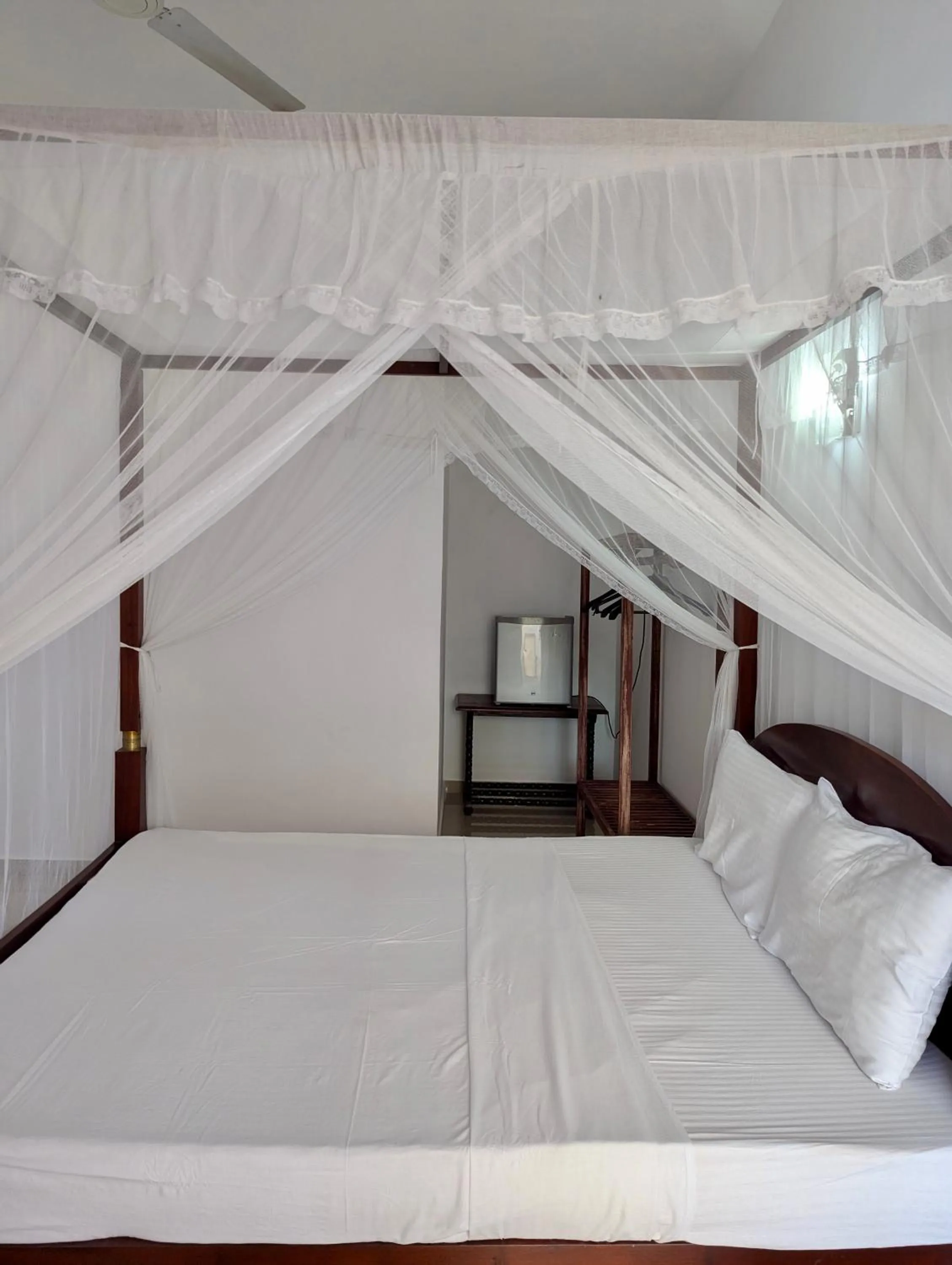 Bedroom, Bed in Bliss Apartment Hikkaduwa