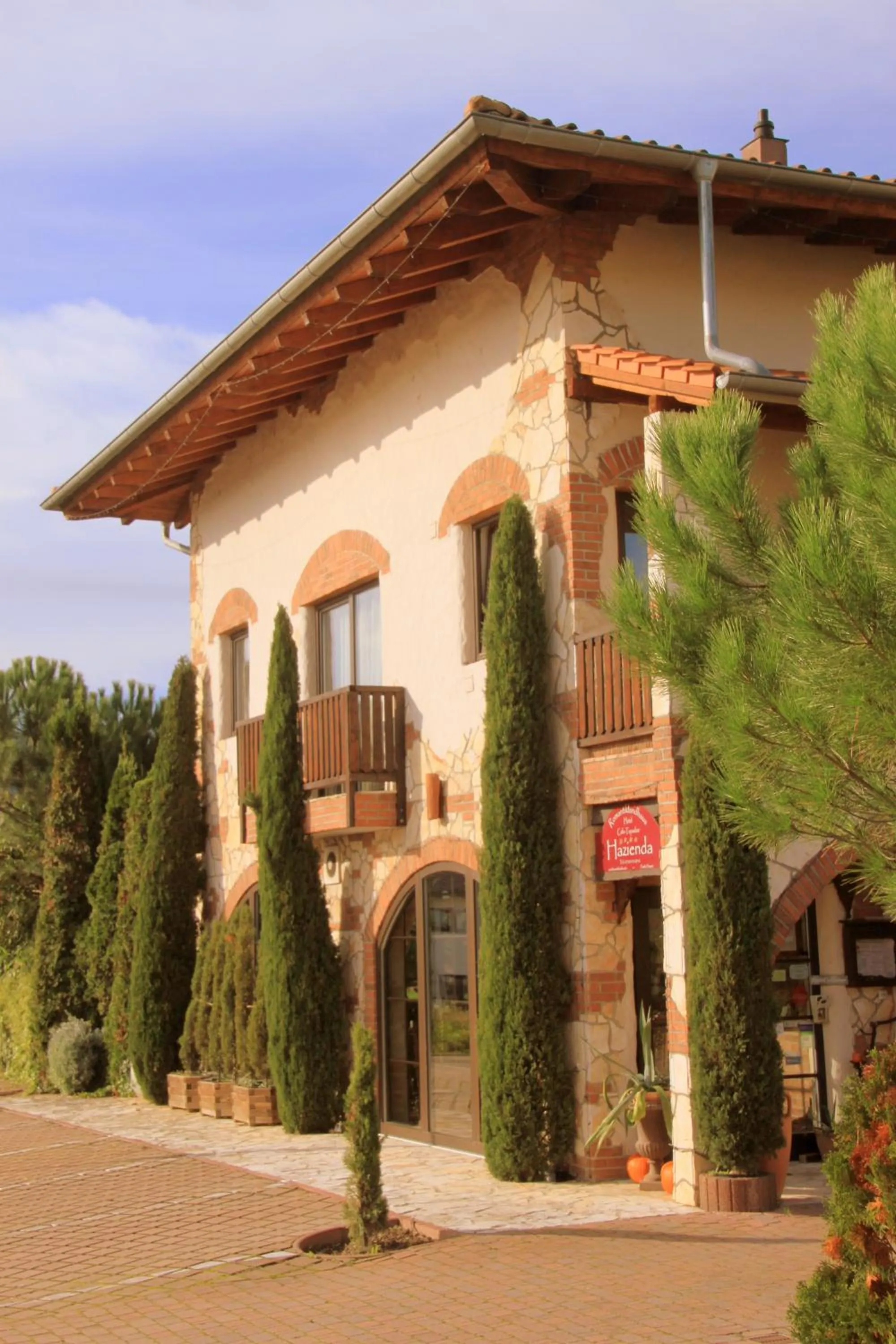 Facade/entrance in Hazienda Apartmenthotel - Für ein paar Tage oder monatelang