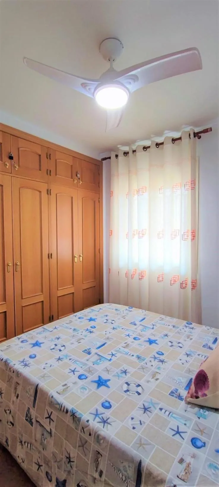 Bedroom, Bed in Apartamento Rulosol 2