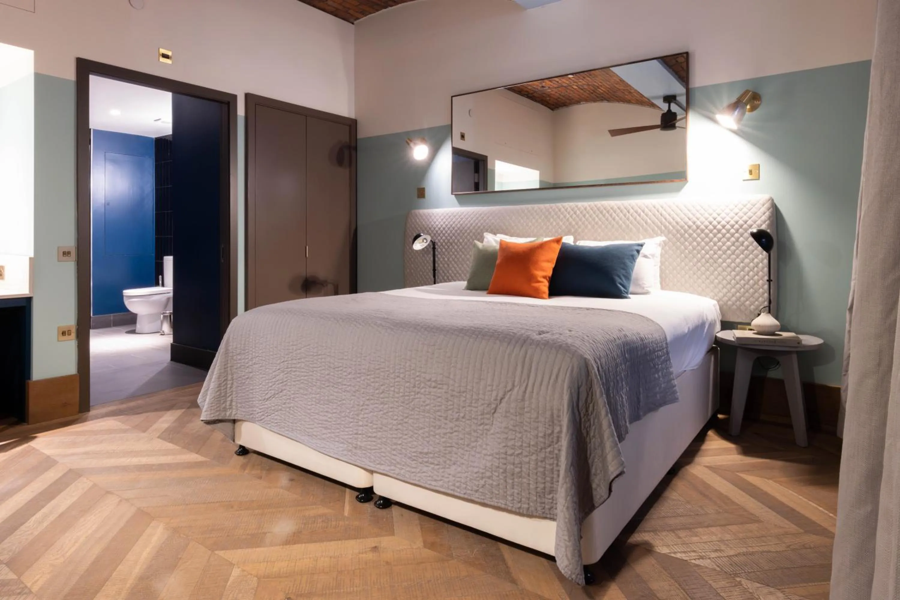 Bed in Native Manchester