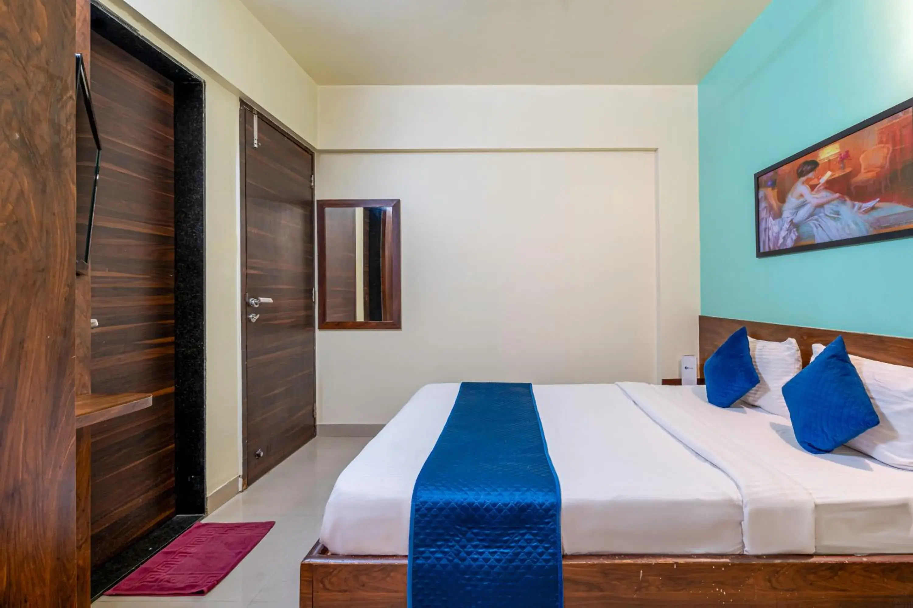 Budget Double Room - single occupancy in StayBird - Icon Bliss, An Apartment Hotel, Kharadi Budget Double Room - single occupancy in StayBird - Icon Bliss, An Apartment Hotel, Kharadi