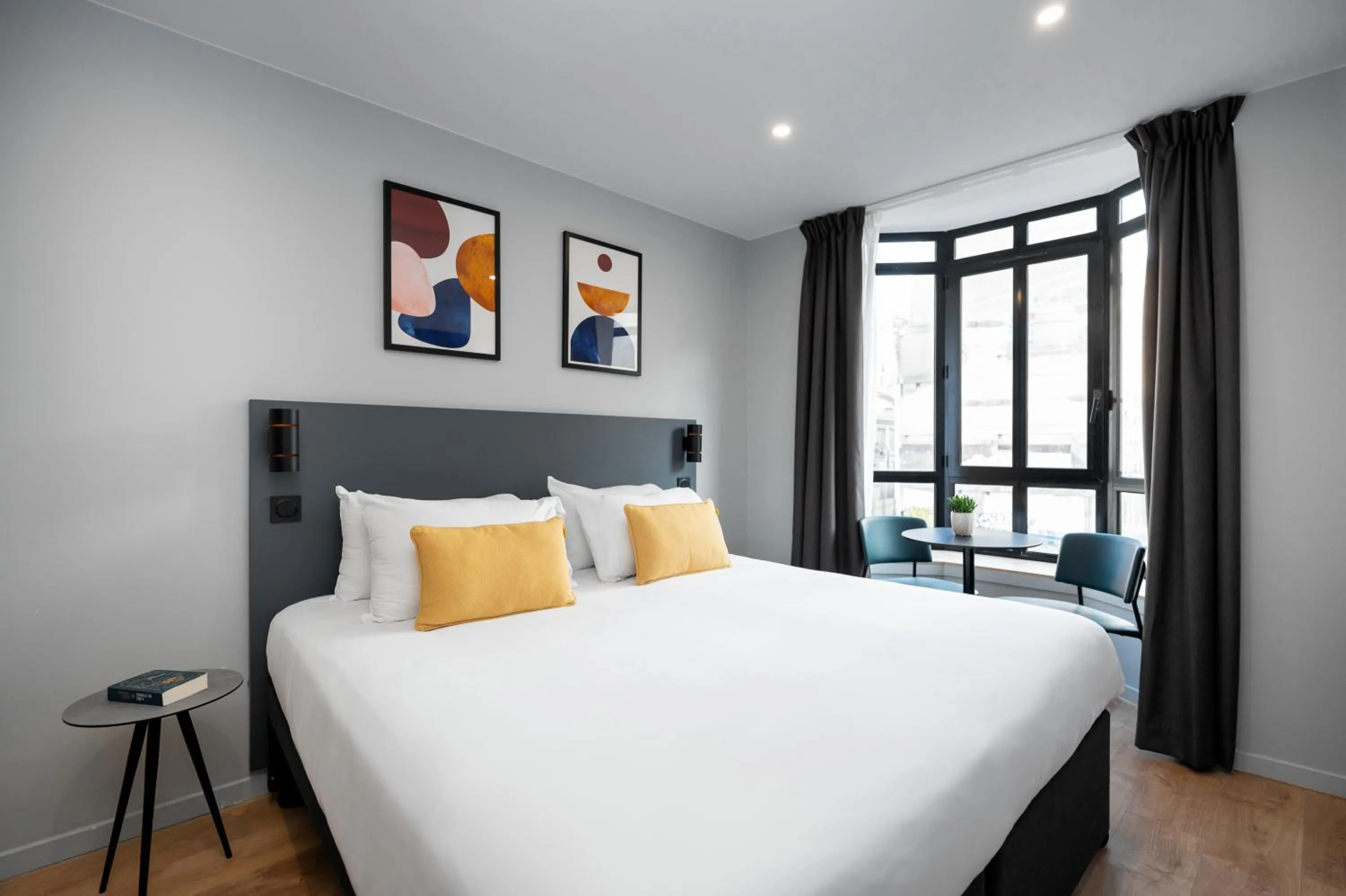 Photo of the whole room, Bed in Staycity Aparthotels Paris Gare de l'Est