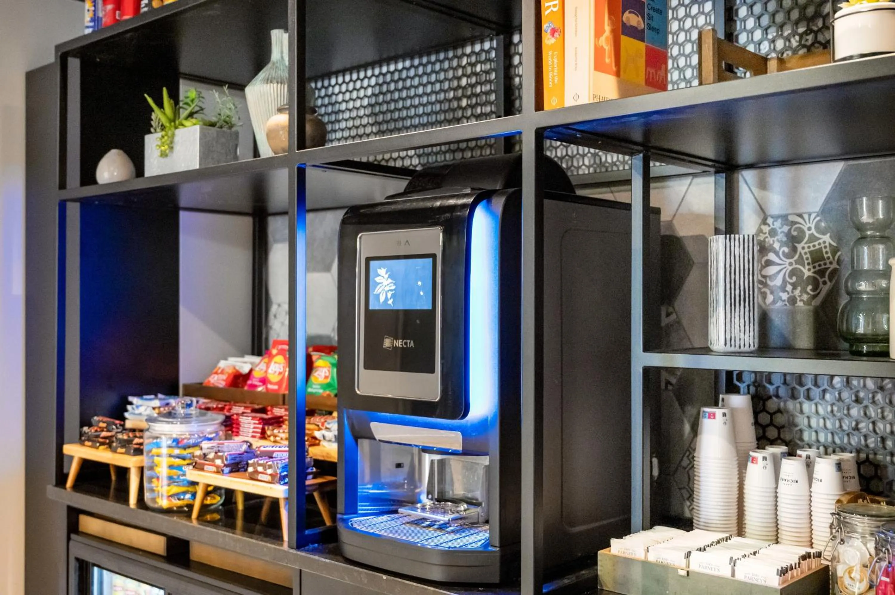 Coffee/tea facilities in Staycity Aparthotels Paris Gare de l'Est