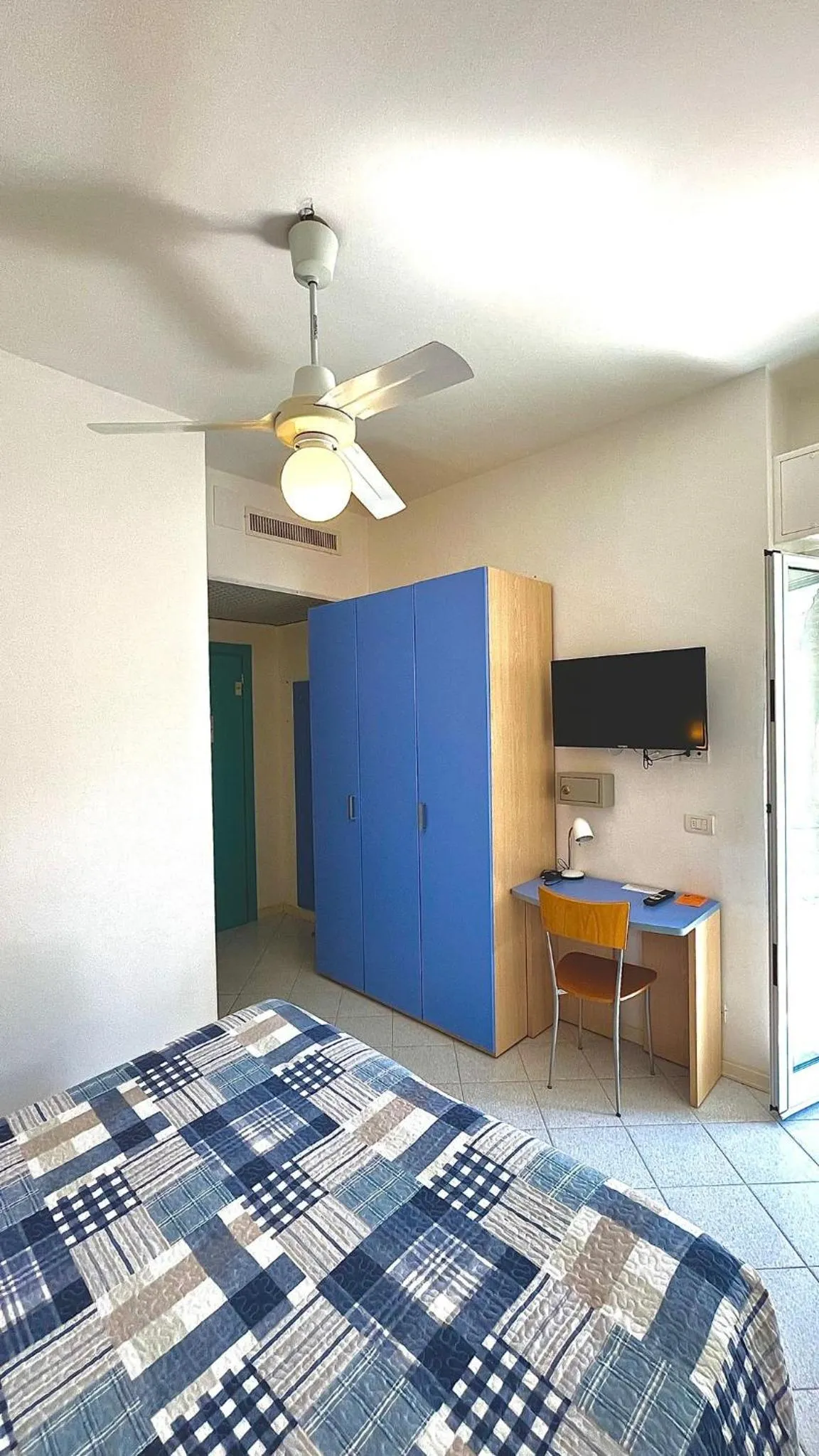 wardrobe in Hotel Al Capo